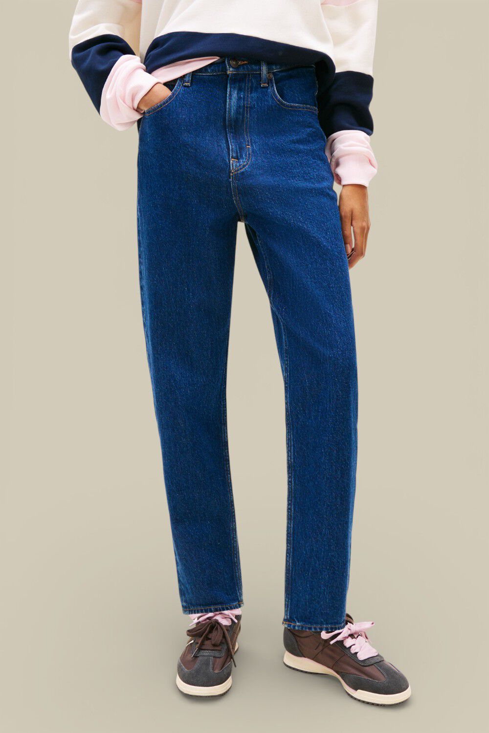 TOMMY HILFIGER מכנסי ג'ינס בגזרה גבוהה