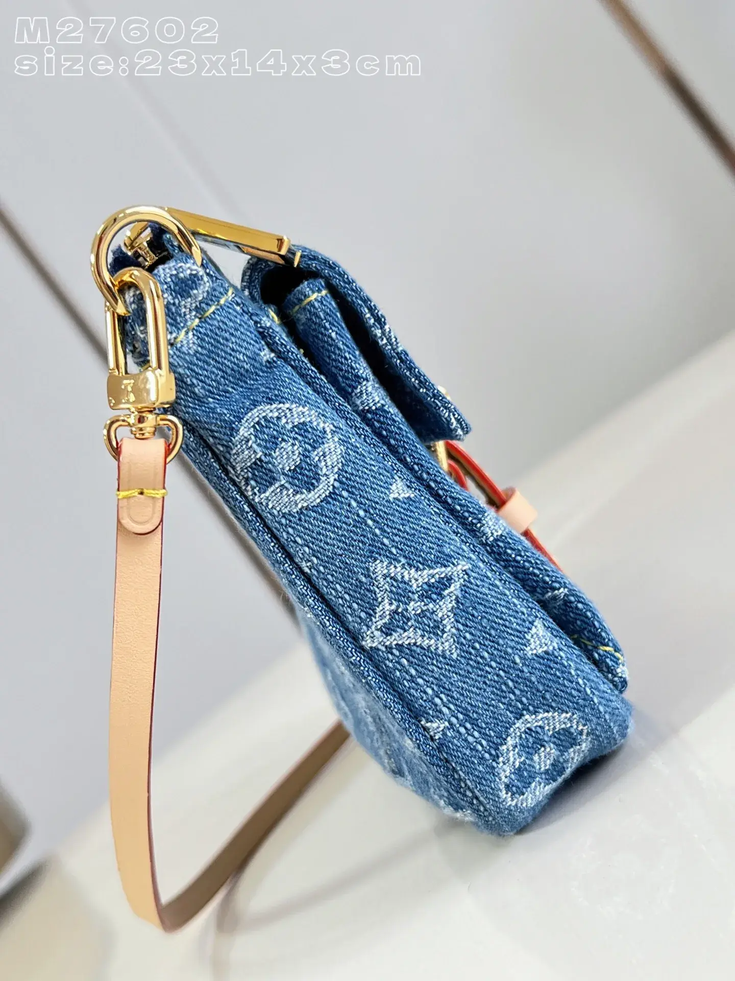 Louis Vuitton Pochette Calfskin Shoulder Bag product photo from LabelPicks