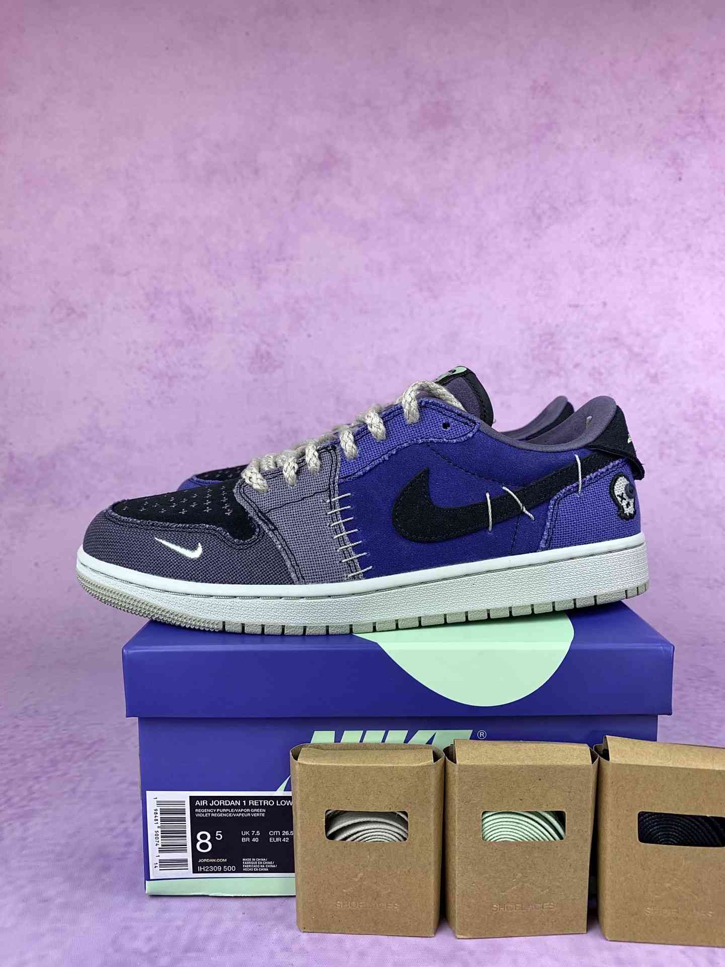 Air Jordan 1 Retro Low Shoes
