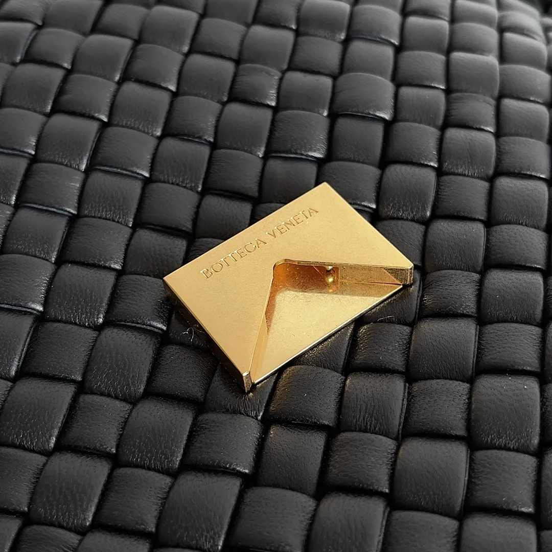 Bottega Veneta Intrecciato Woven Leather Cabat Shoulder Bag product photo from LabelPicks