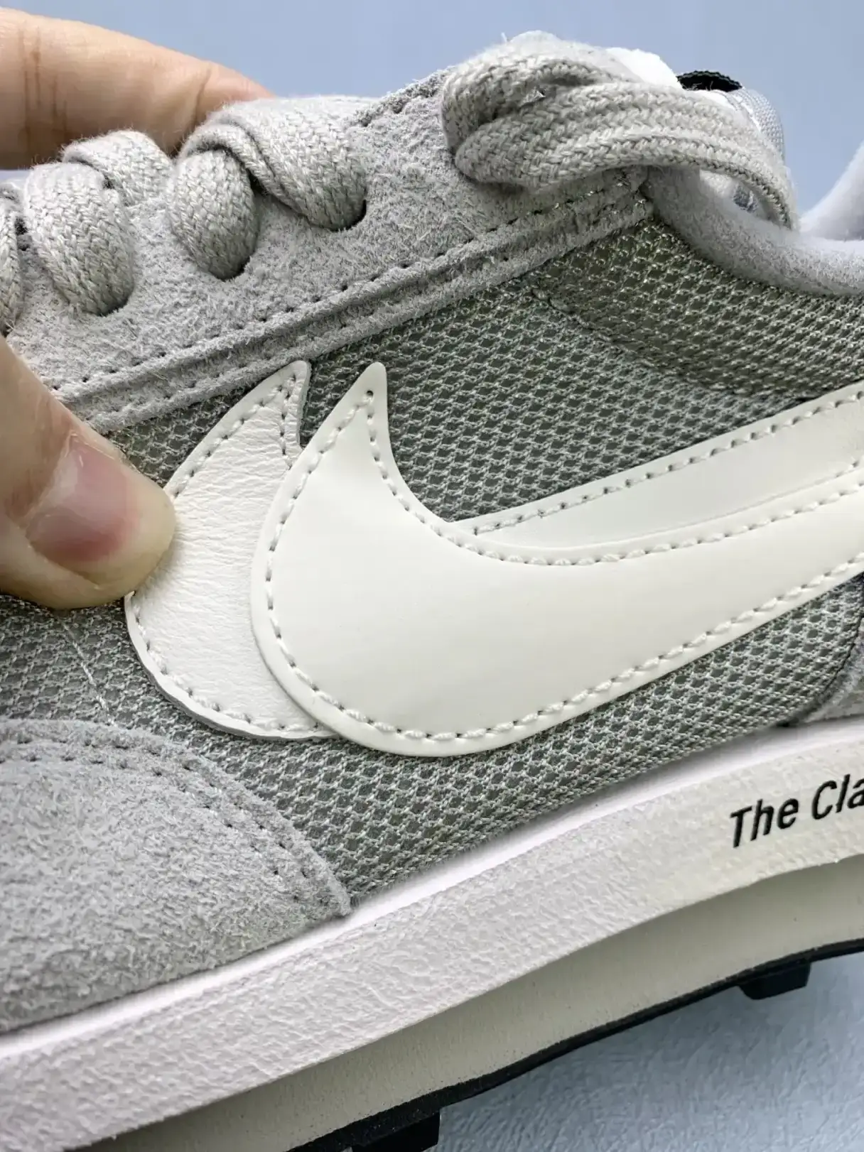 Fragment Design x sacai x Nike LDWaffle “Light Smoke Grey” - Light Smoke Grey/White/Black product photo from LabelPicks