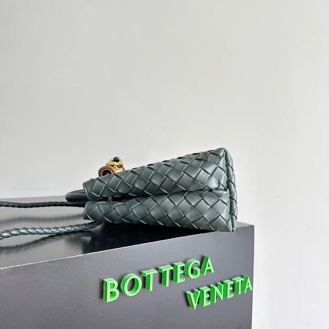 Bottega Veneta Andiamo Green Intrecciato Woven Leather Top Handle Bag product photo from LabelPicks
