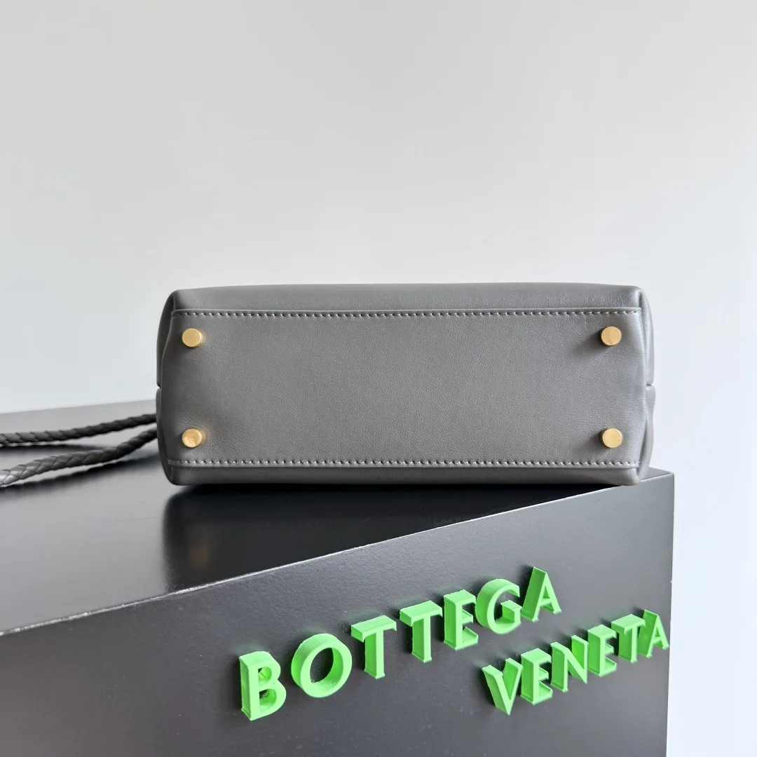 Bottega Veneta Andiamo Crossbody Bag product photo from LabelPicks