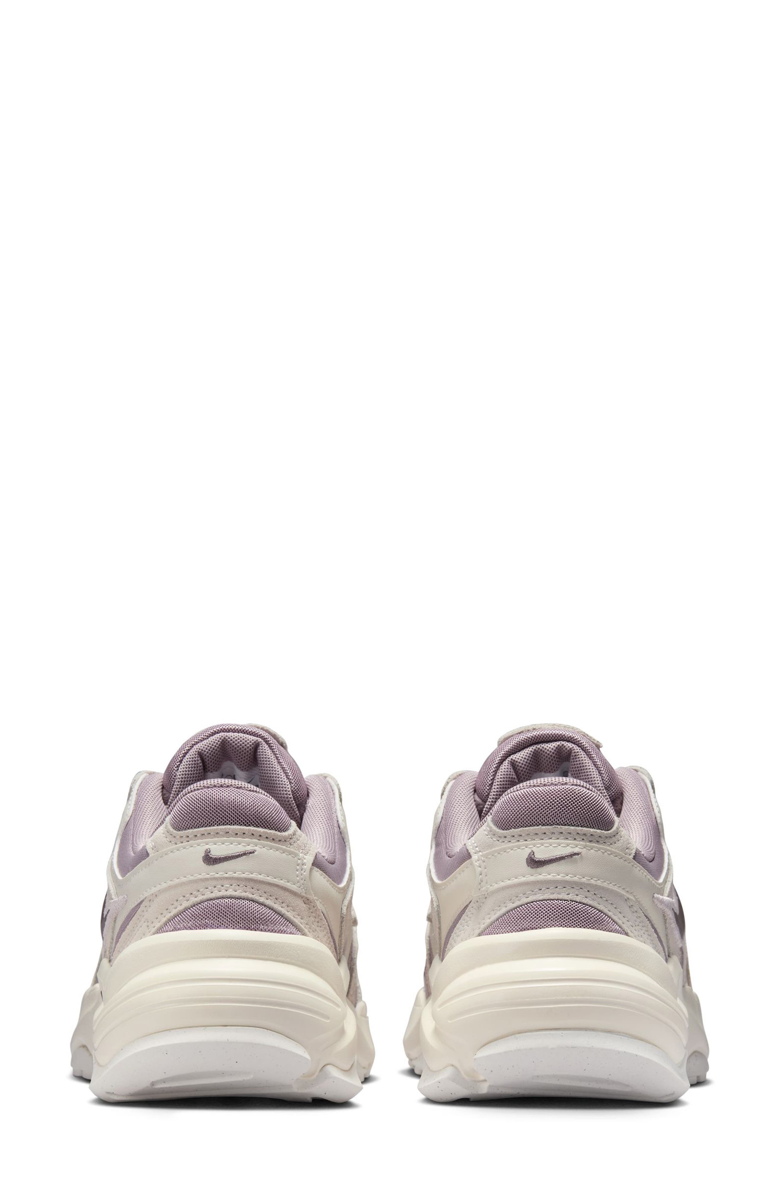 Nike AL8 Sneaker
