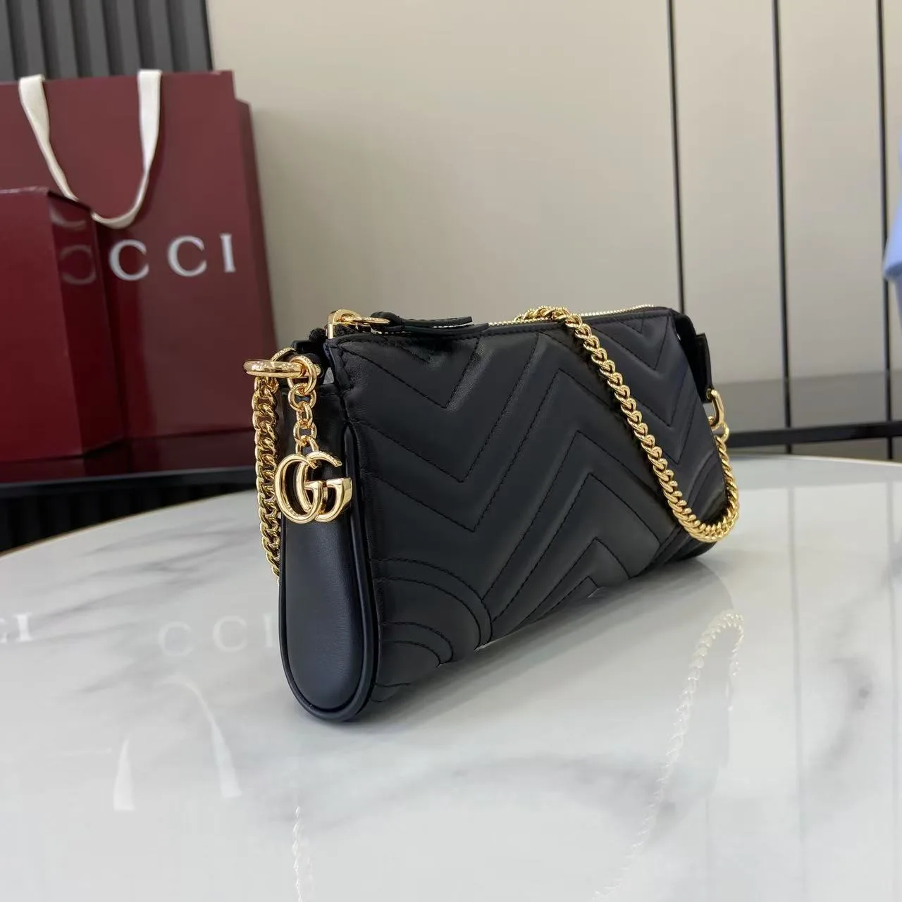 Gucci Black Marmont GG Supreme Canvas Shoulder Bag product photo from LabelPicks