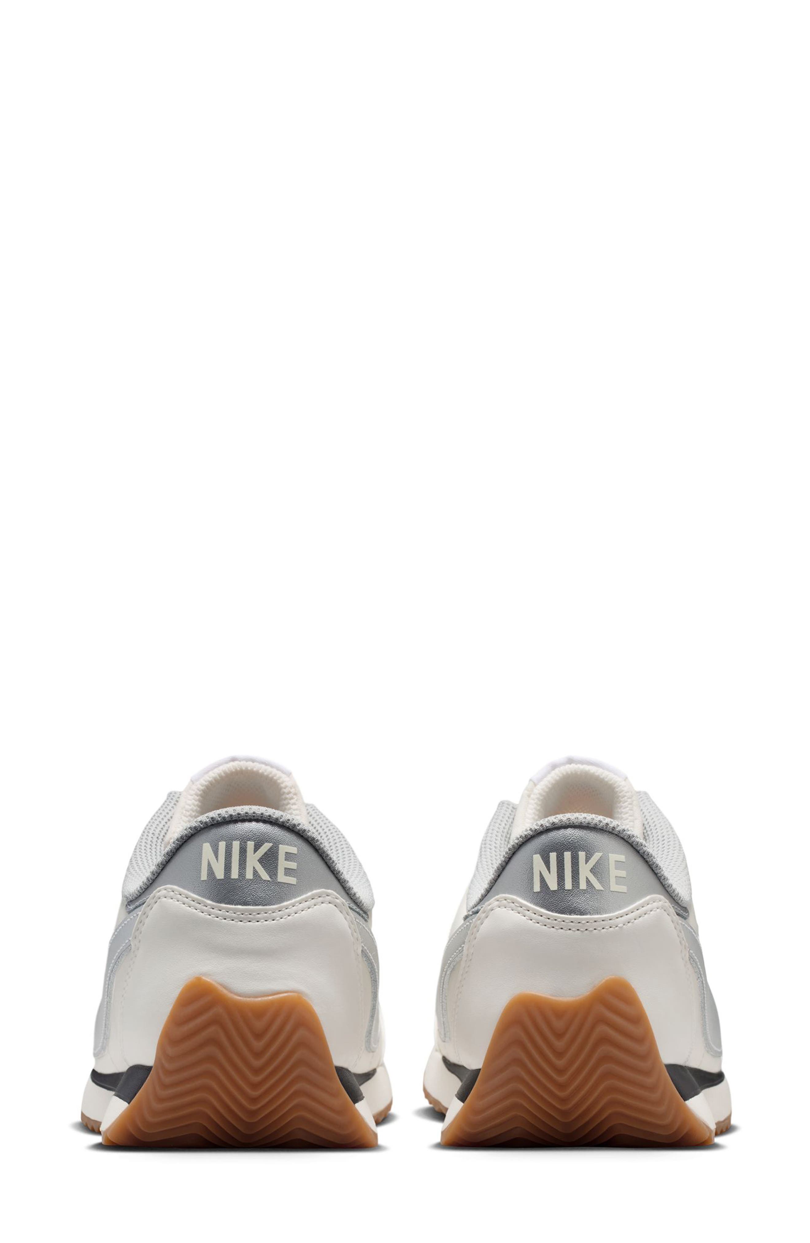 Nike Pacific Low Top Sneaker