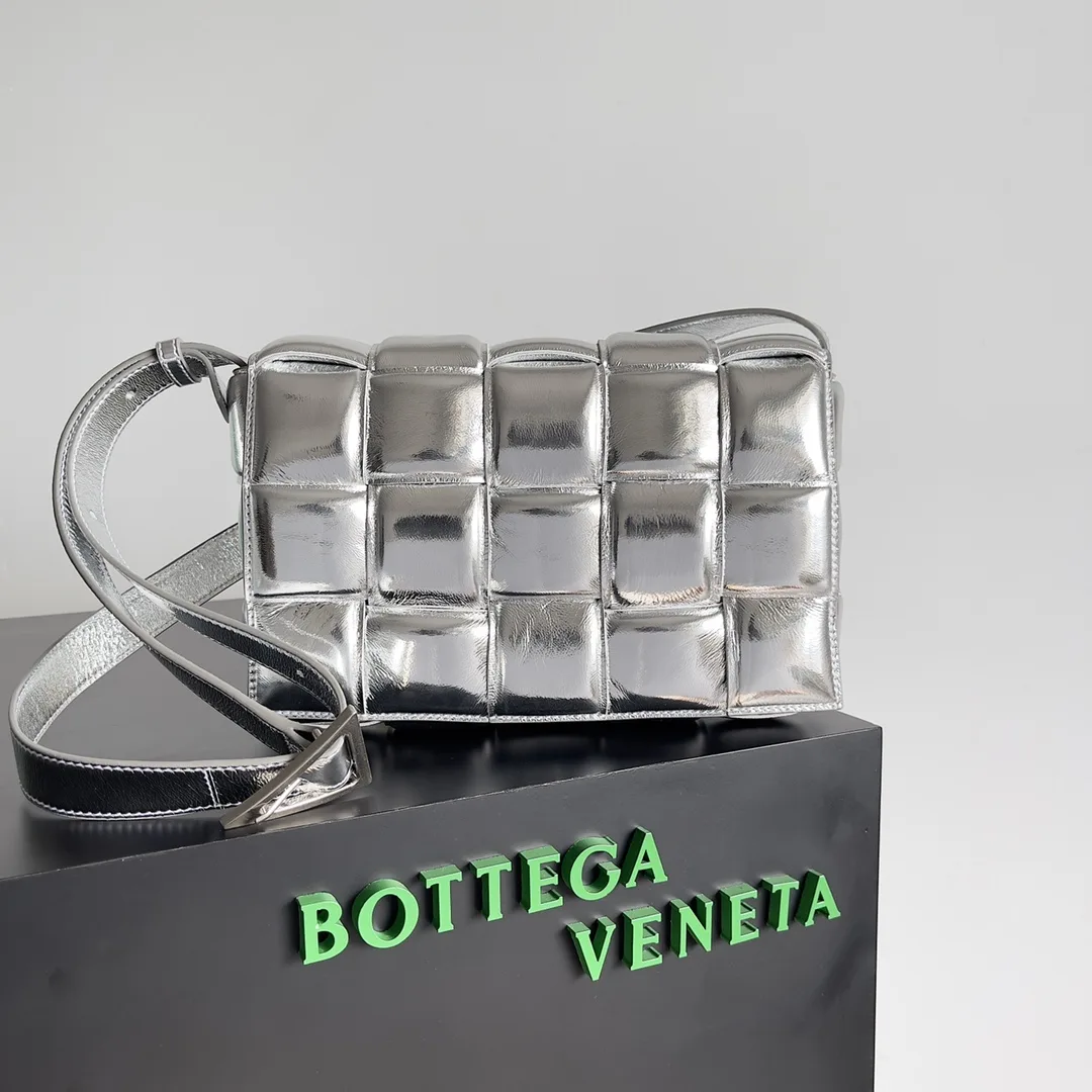 Bottega Veneta Green Cassette Intrecciato Woven Leather Crossbody Bag product photo from LabelPicks