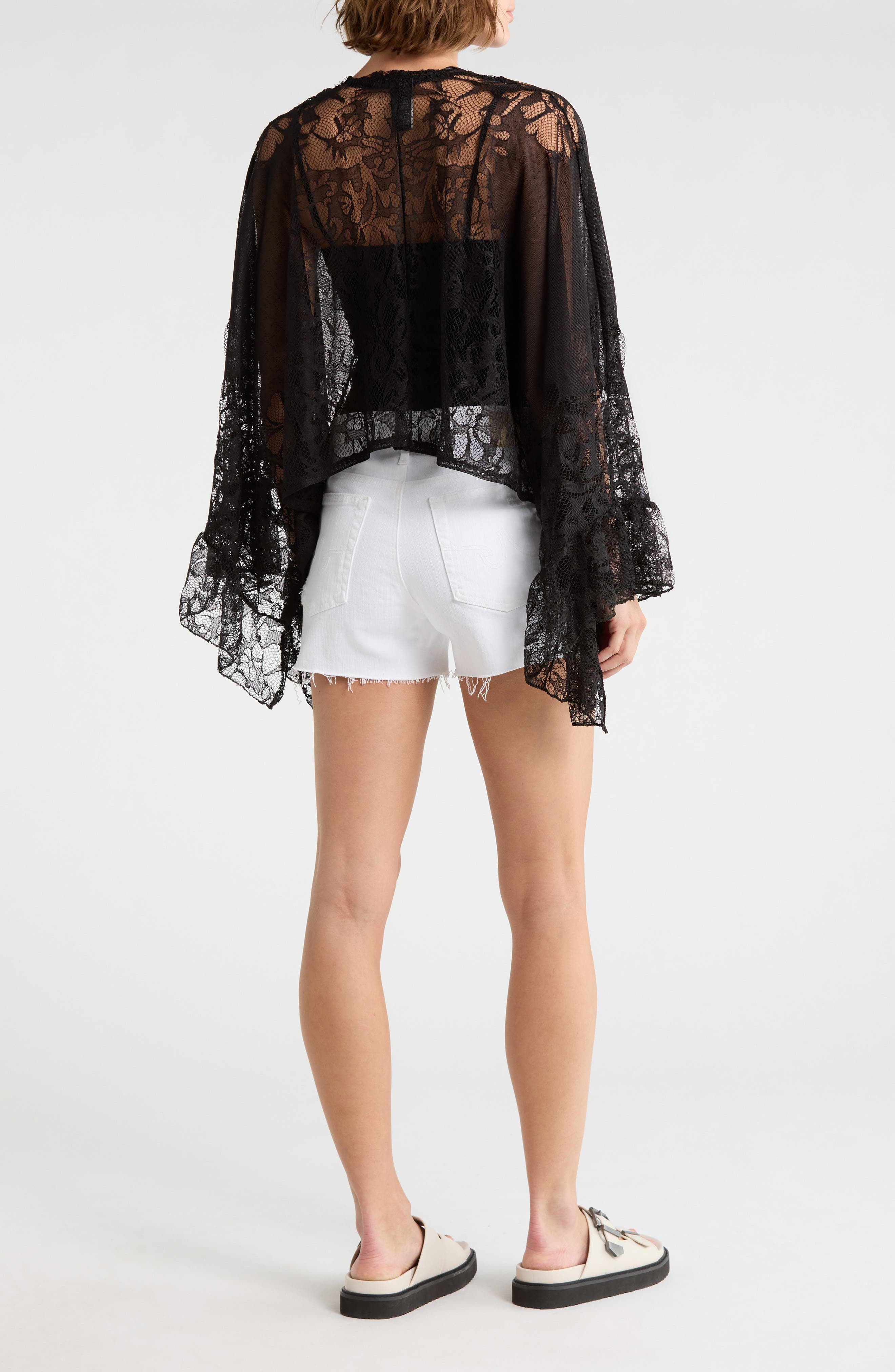 Vince Camuto Cropped Lace Topper & Hat Set