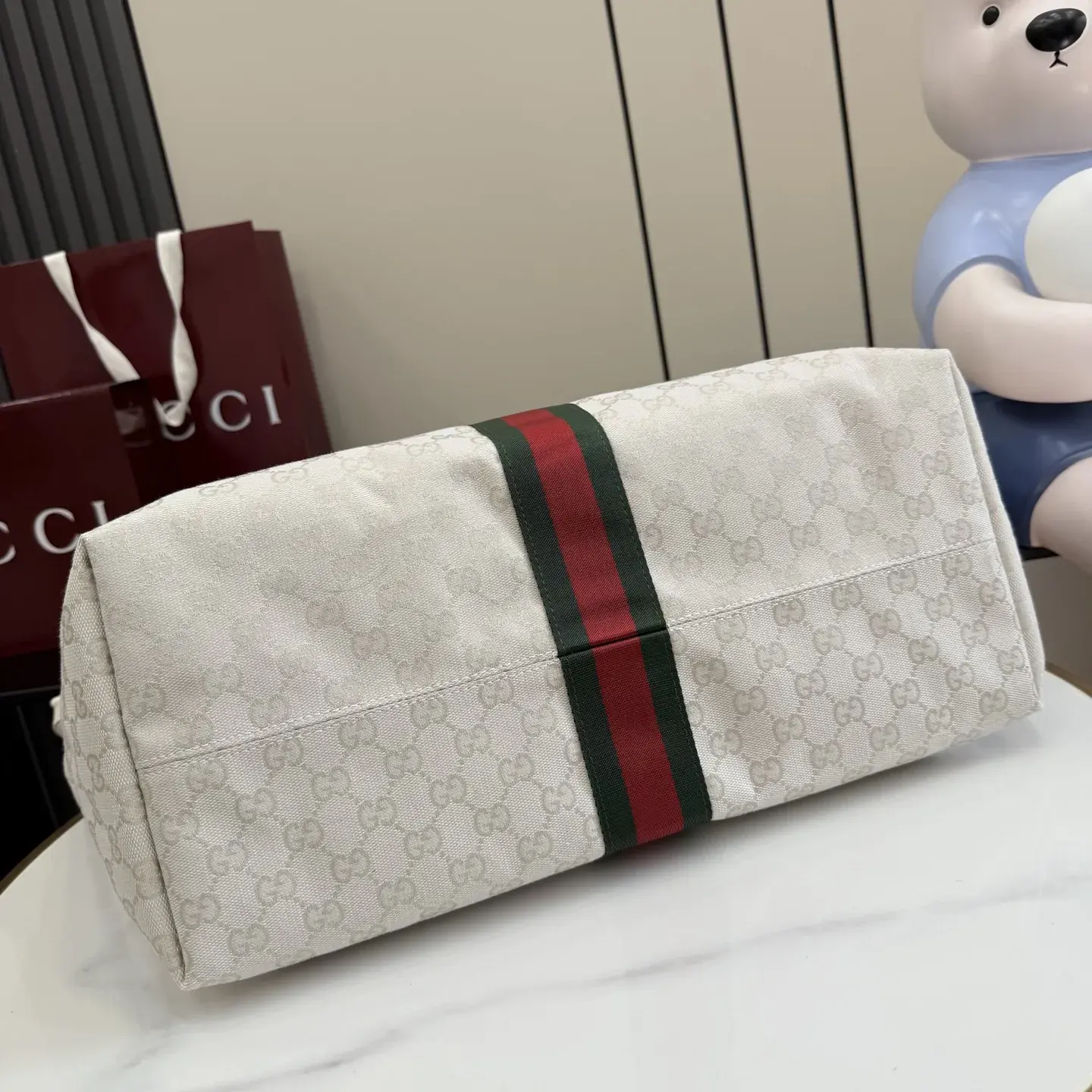 Gucci White Generation GG Supreme Canvas Tote Bag product photo from LabelPicks