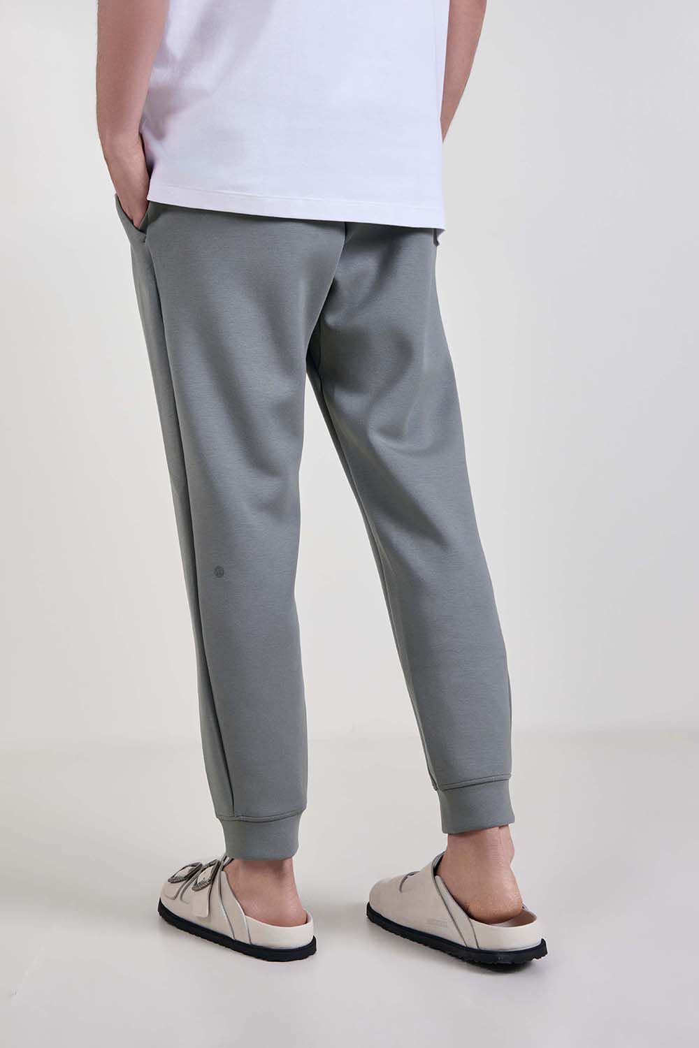 LULULEMON Smooth Spacer Jogger Regular