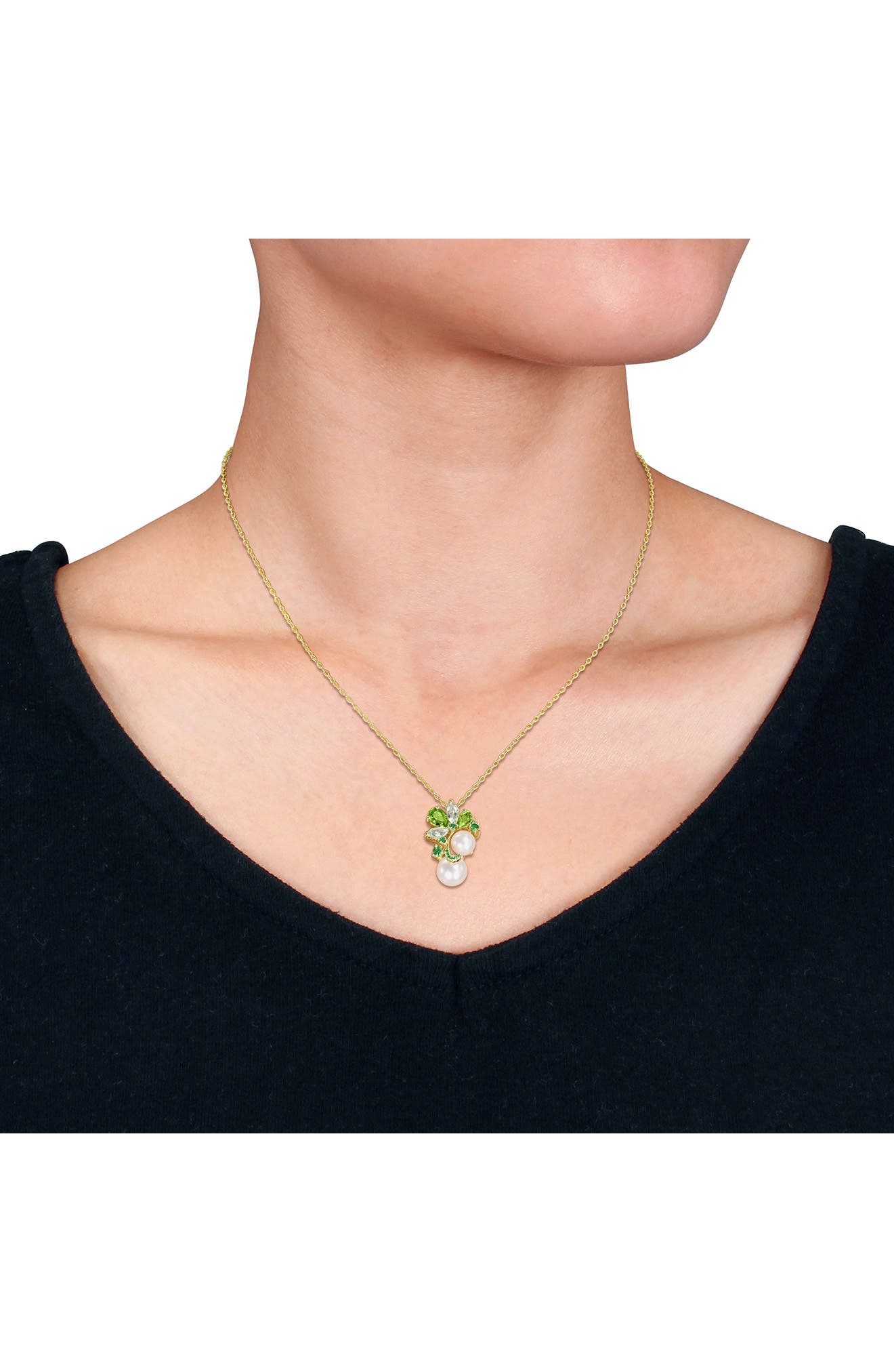 DELMAR 8-9mm Cultured Freshwater Pearl & Gemstone Cluster Necklace
