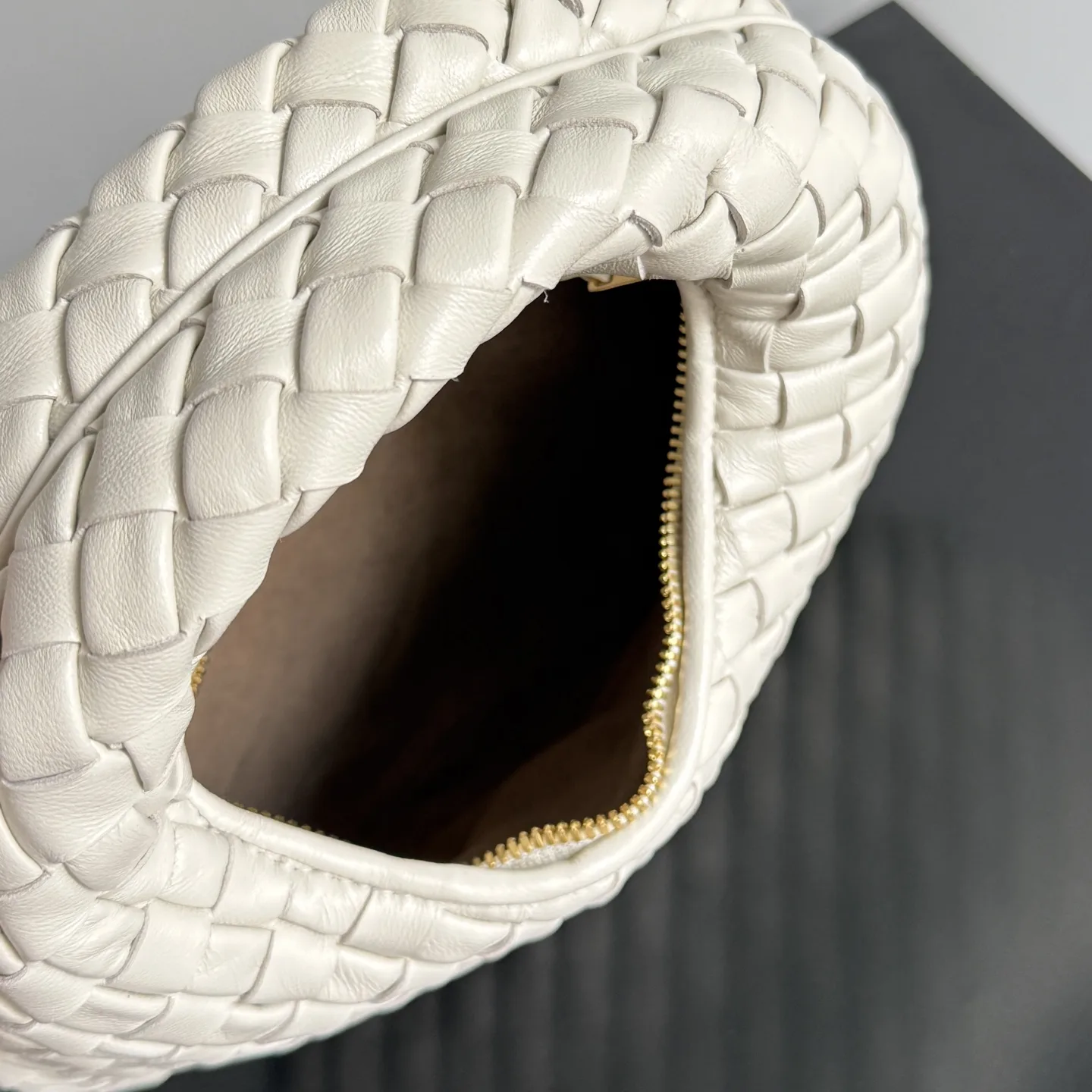 Bottega Veneta Pink Intrecciato Woven Leather Hobo Bag product photo from LabelPicks