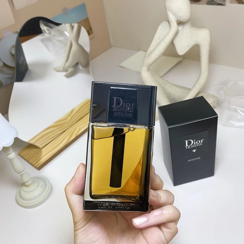 Iris Intense Eau de Parfum – Men's Luxury Fragrance