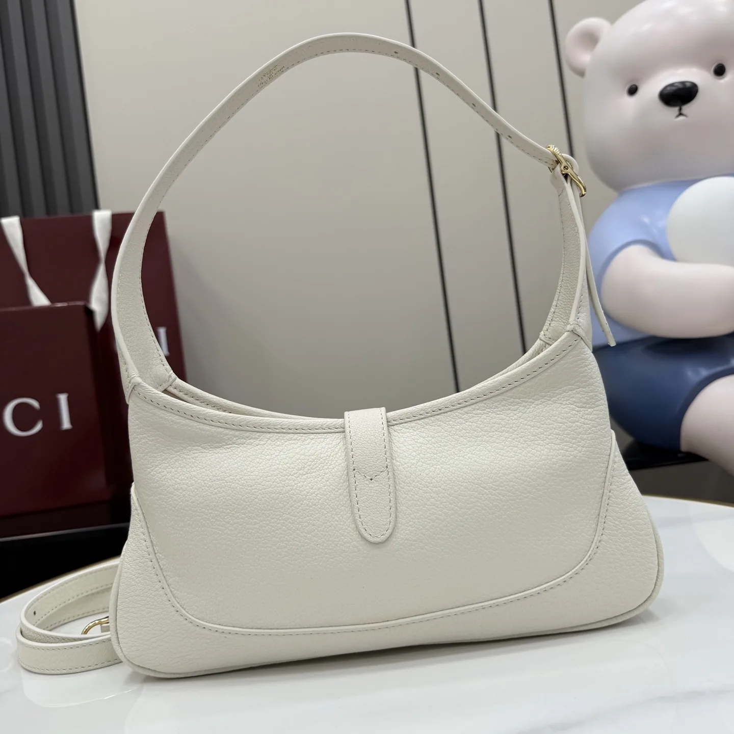 Gucci Jackie White Grained Leather Shoulder Bag product photo from LabelPicks