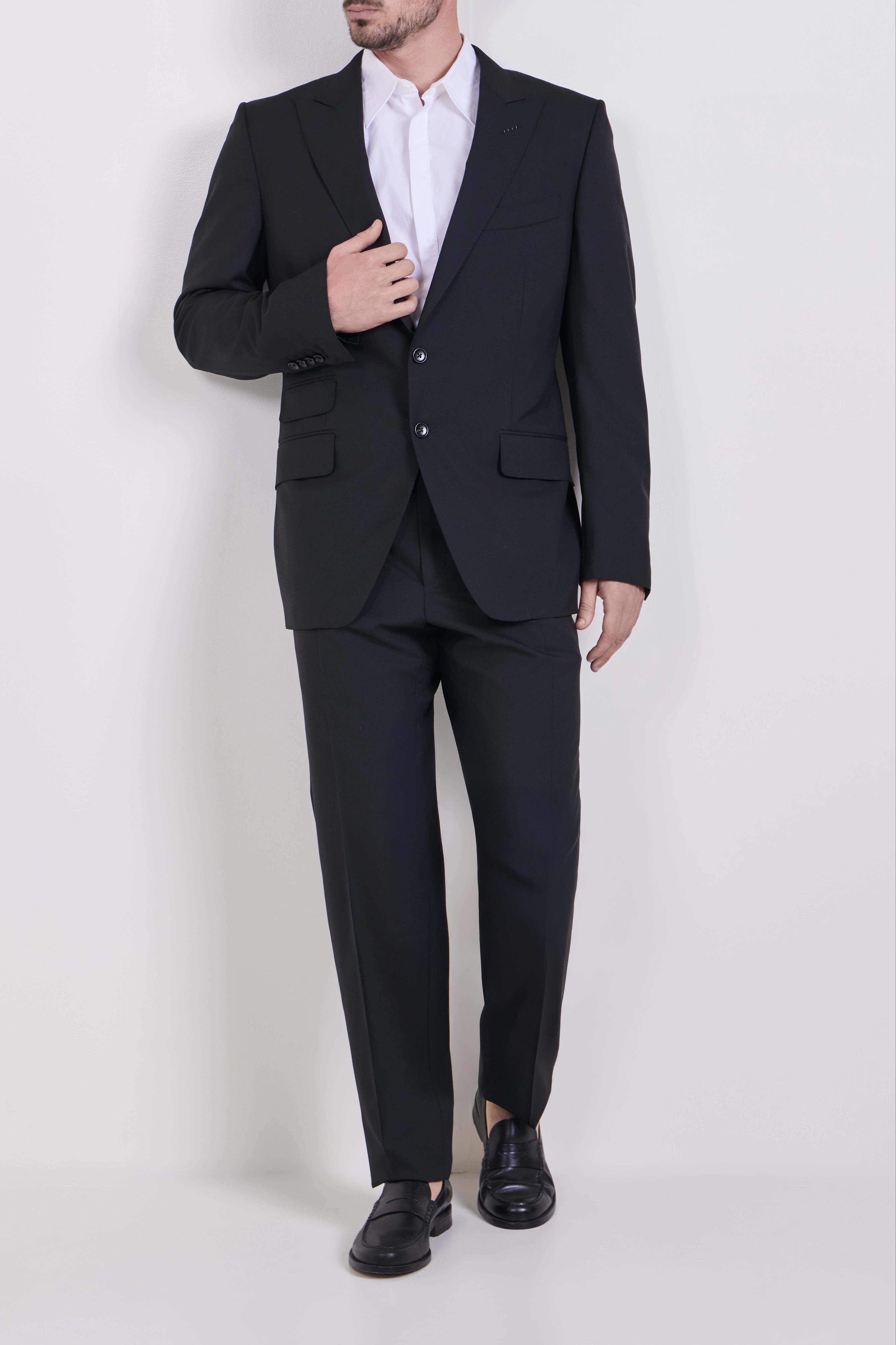 TOM FORD חליפה מחויטת
