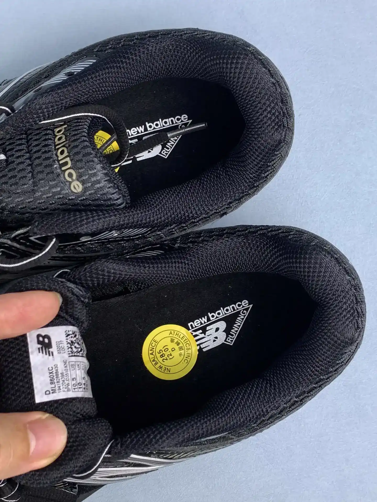 860v2 Shoes product photo from LabelPicks