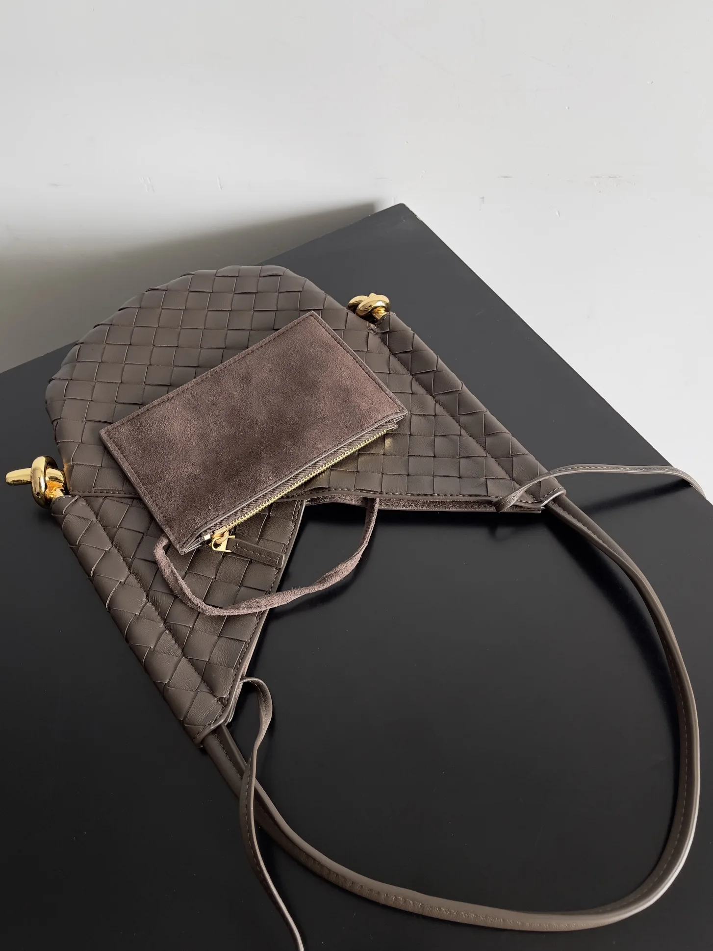 Bottega Veneta Versatile Shoulder Bag product photo from LabelPicks