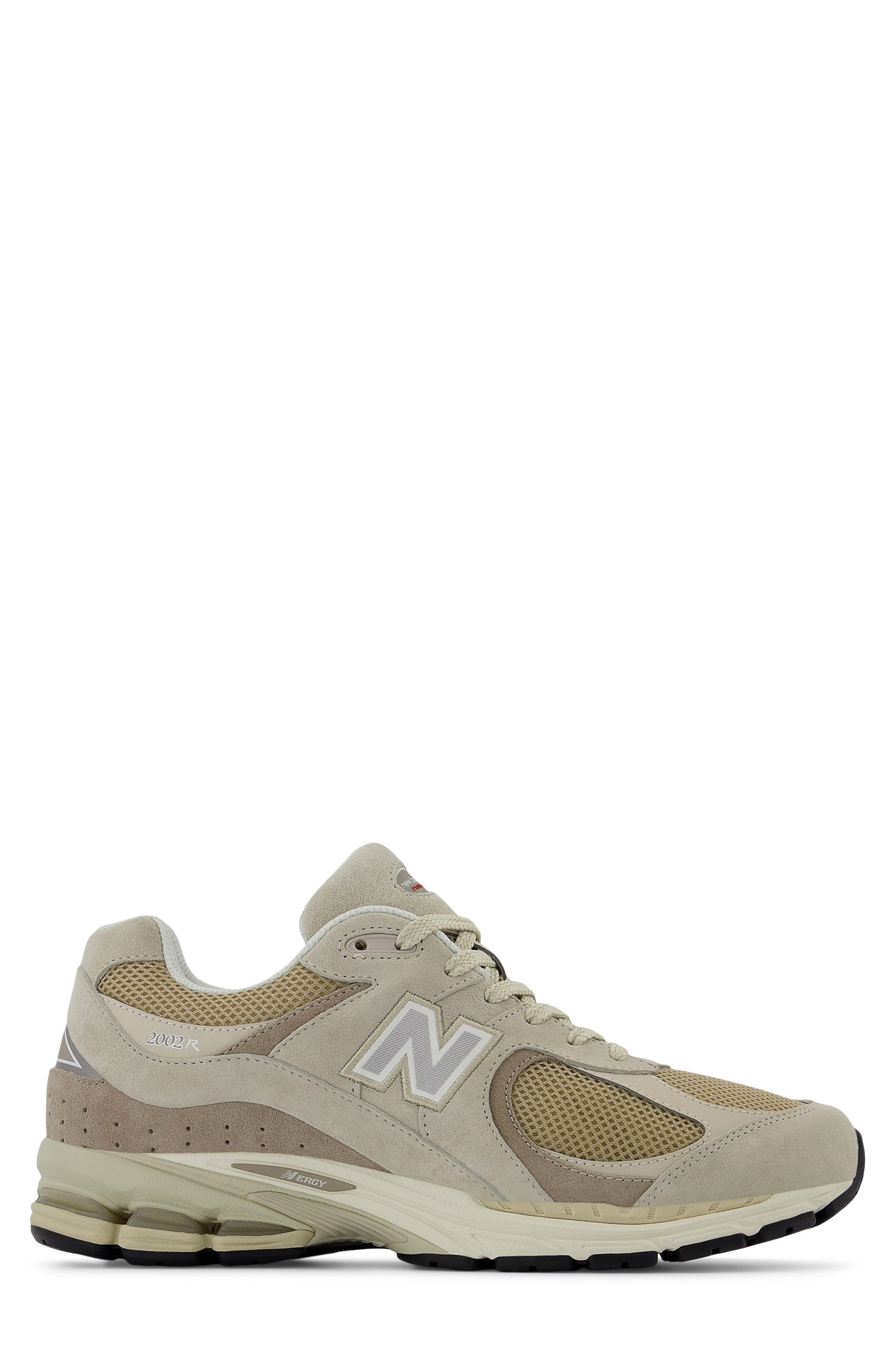 New Balance Gender Inclusive 2002R Sneaker