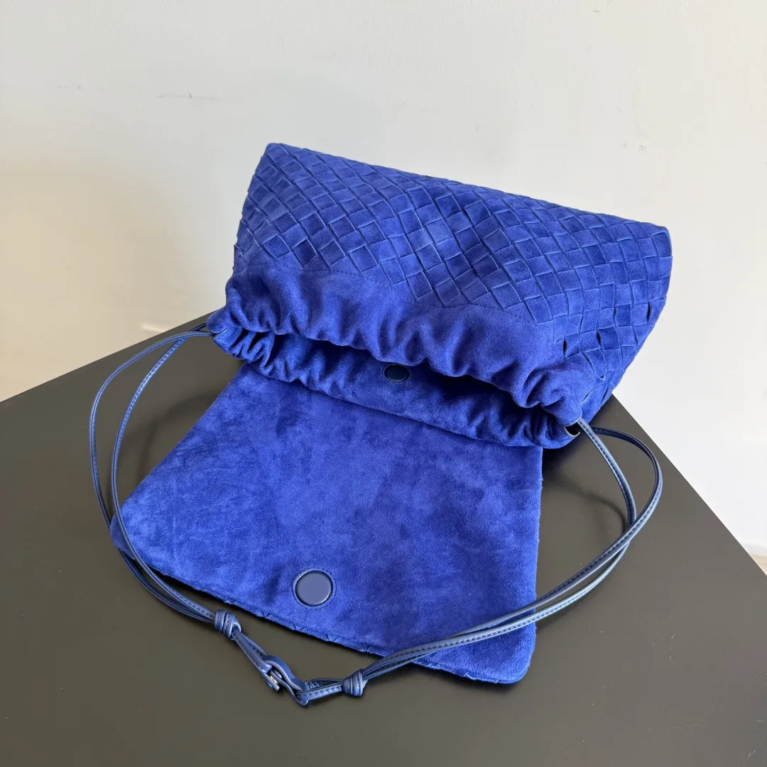 Bottega Veneta Intrecciato Woven Leather Dustbag Clutch product photo from LabelPicks