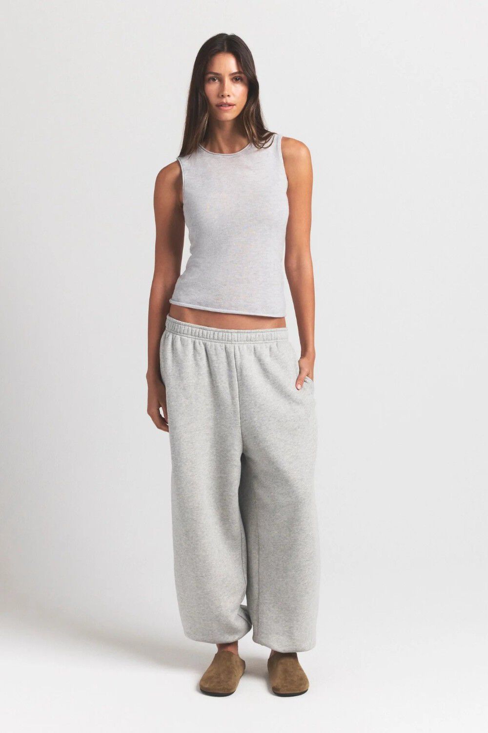 SKIMS SLEEVELESS TOP