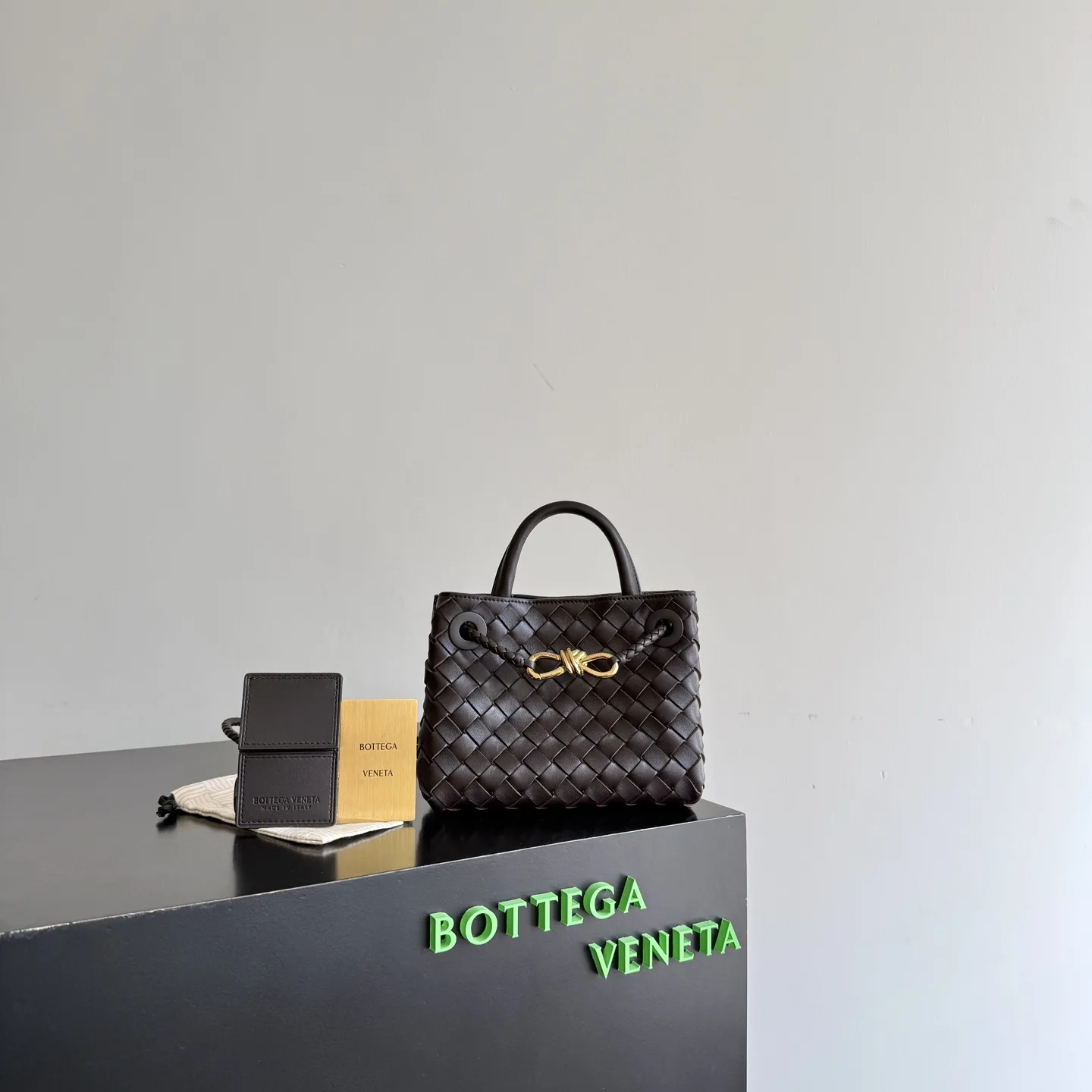 Bottega Veneta Intrecciato Woven Leather Andiamo Top Handle Bag product photo from LabelPicks
