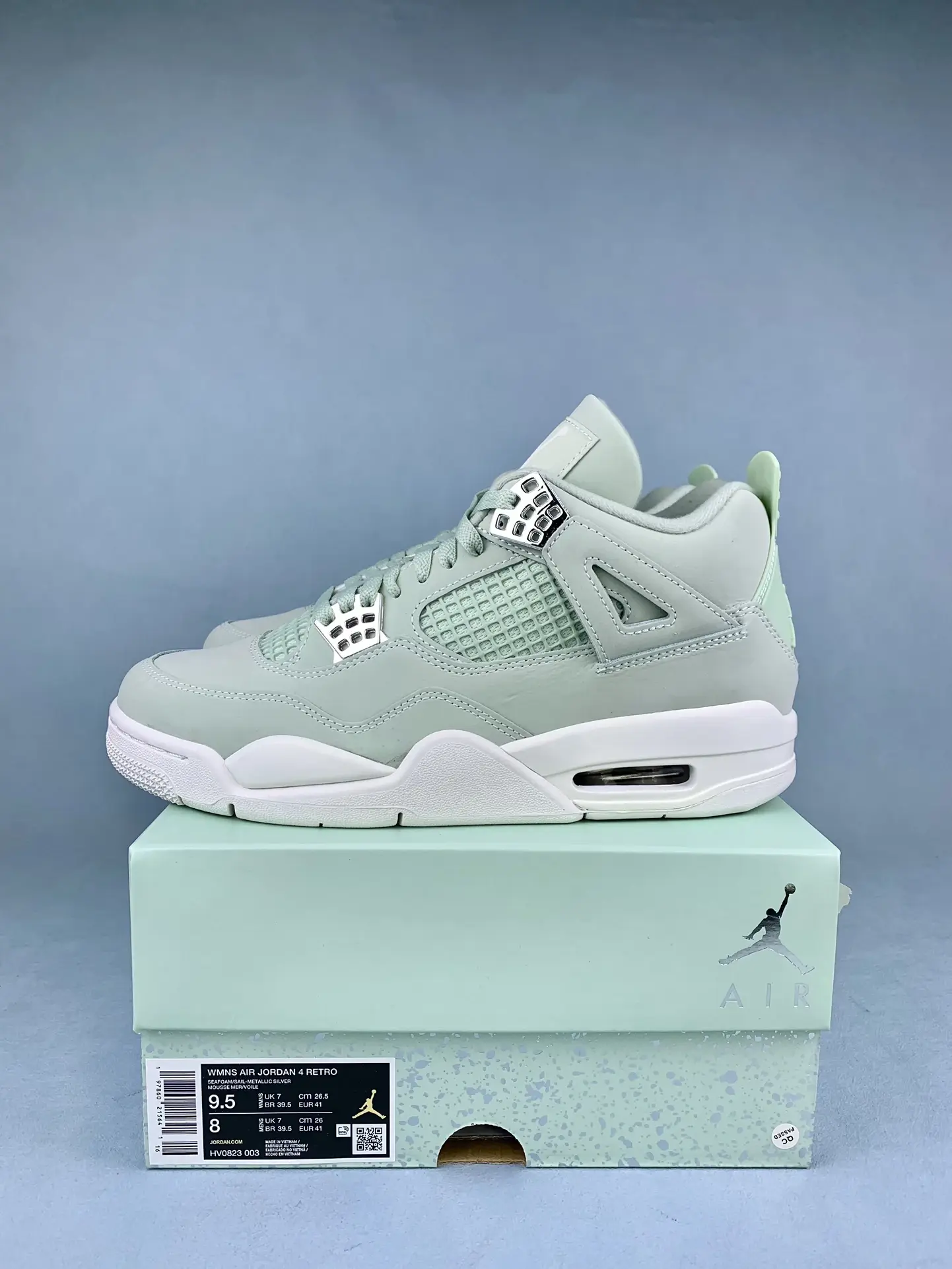 Air Jordan 4 