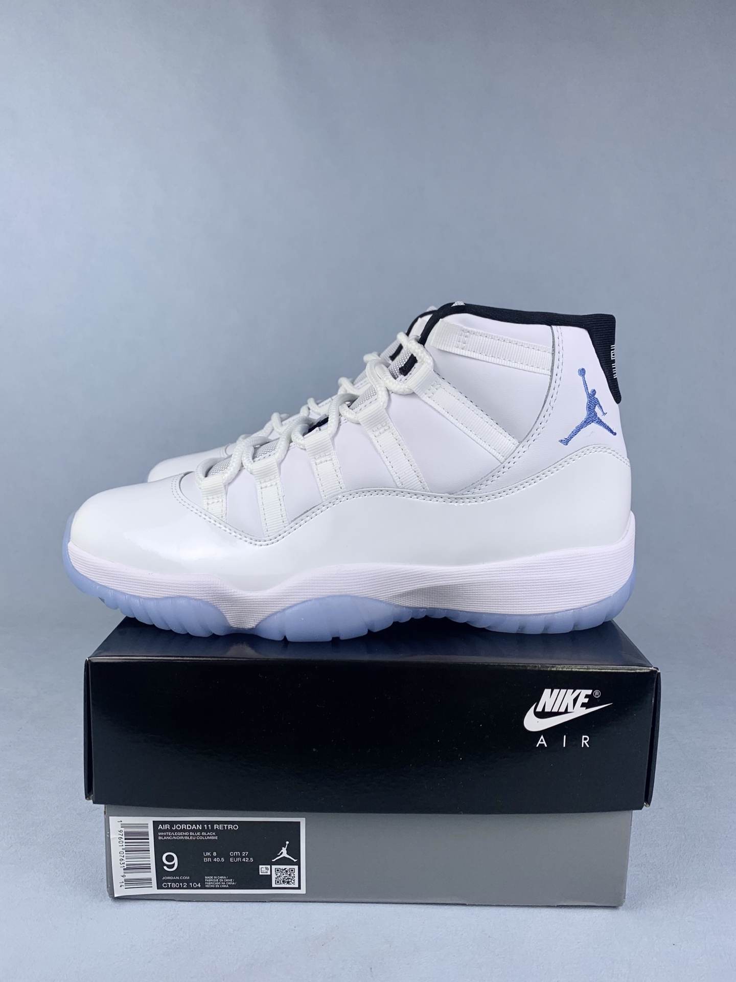 Air Jordan 11 “Legend Blue” Shoes