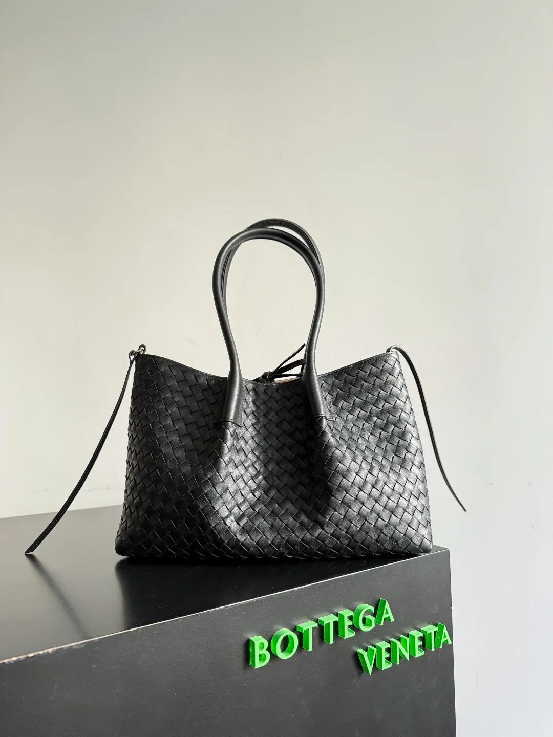 Bottega Veneta Work-Ready Tote Bag product photo from LabelPicks