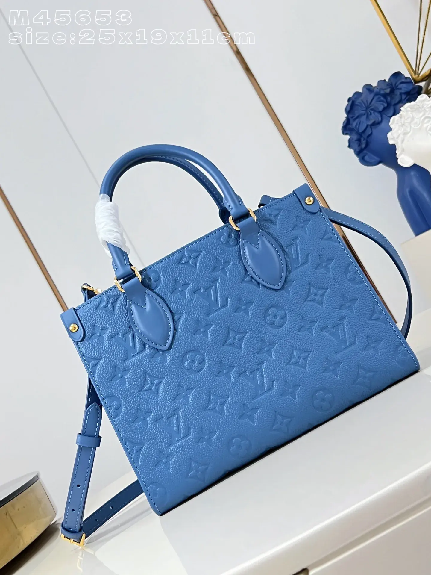 Louis Vuitton Onthego Tote Bag product photo from LabelPicks