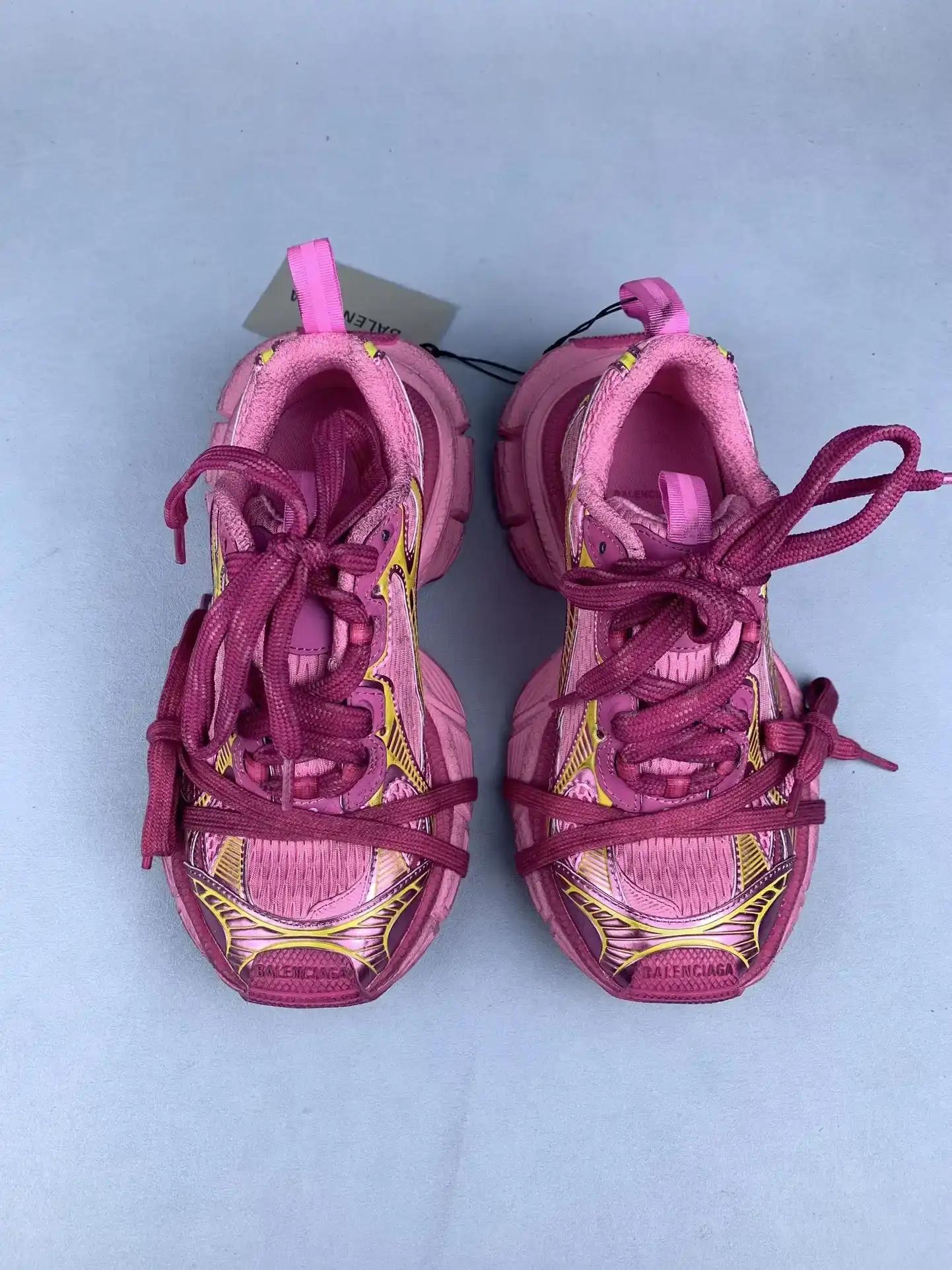 3XL Sneaker in Pink/Yellow product photo from LabelPicks