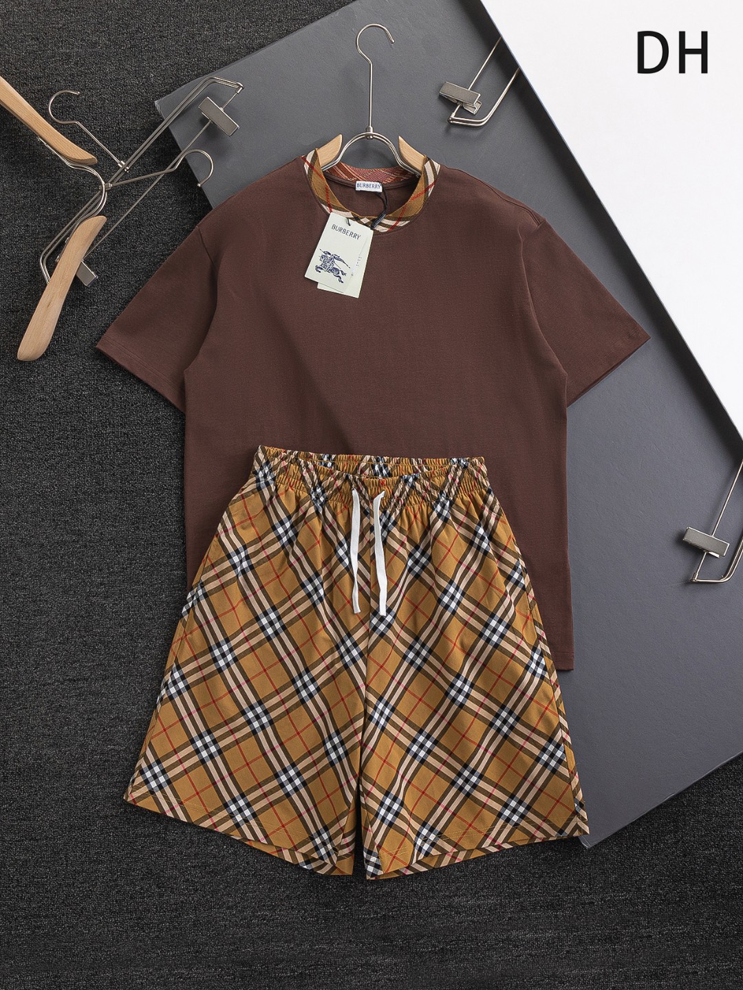 0618 College Graphic Cotton set