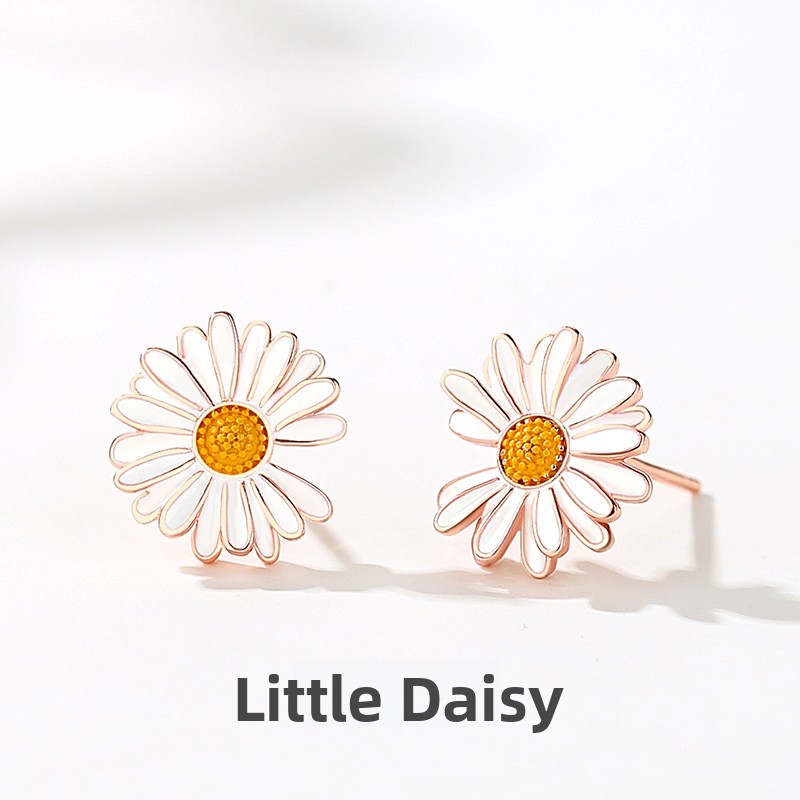 Trendy, minimalist daisy stud earrings for women, made of pure silver, in a Korean style, featuring delicate floral designs, and with a chic, Instagram-worthy aesthetic