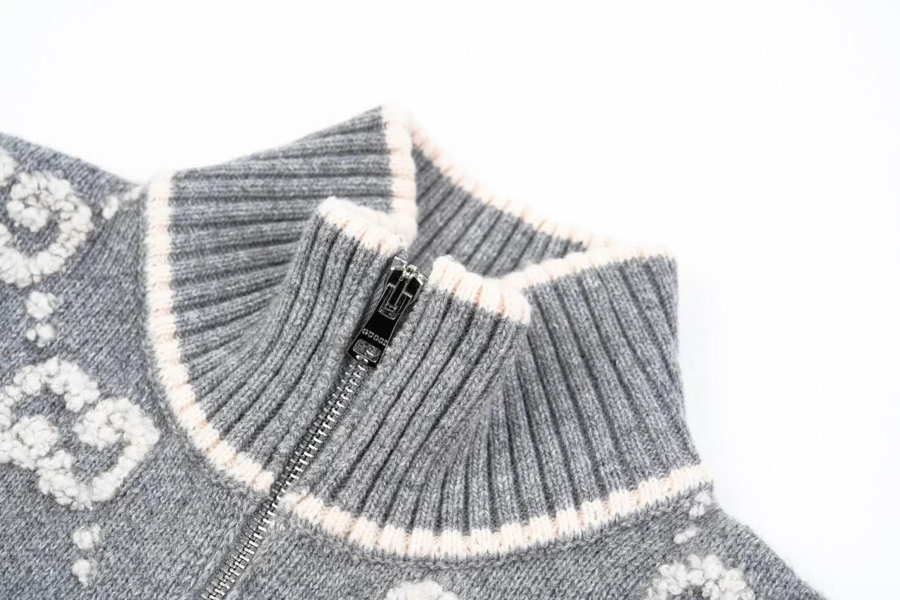 GUCCI Grey White GG Jacquard Zip Cardigan product photo from LabelPicks