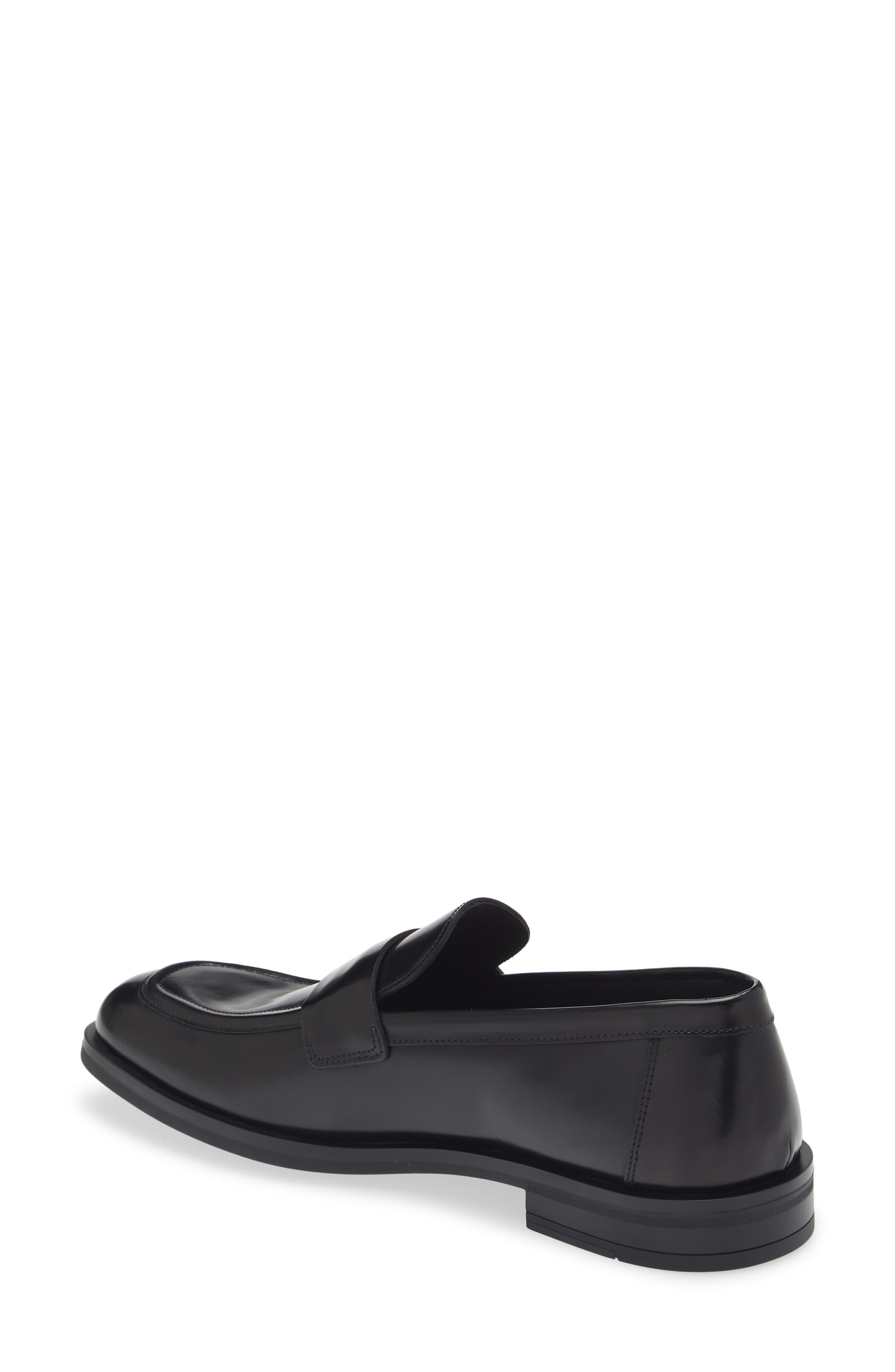 Stuart Weitzman Club Classic Loafer