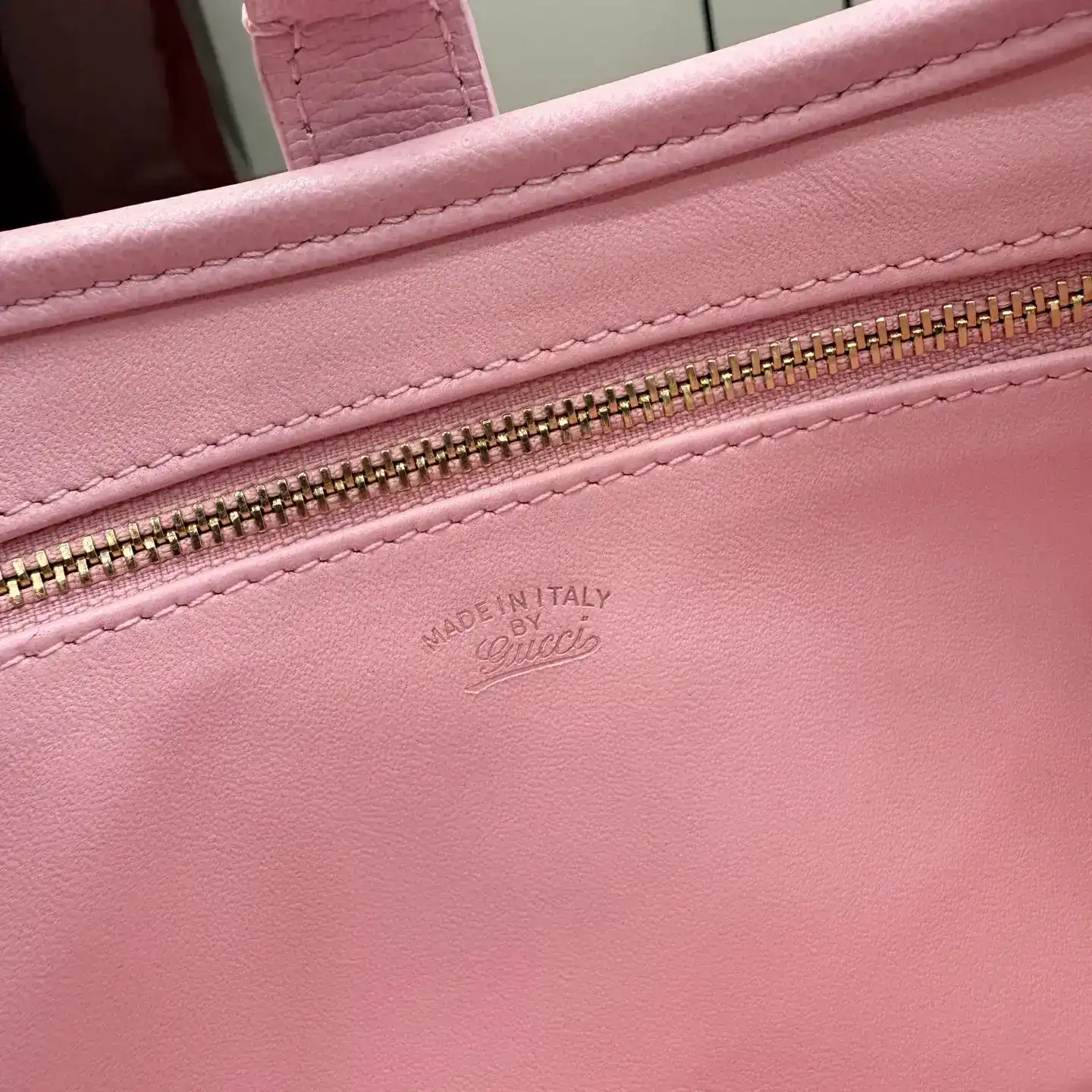 Gucci Jackie Pink Grained Leather Shoulder Bag product photo from LabelPicks