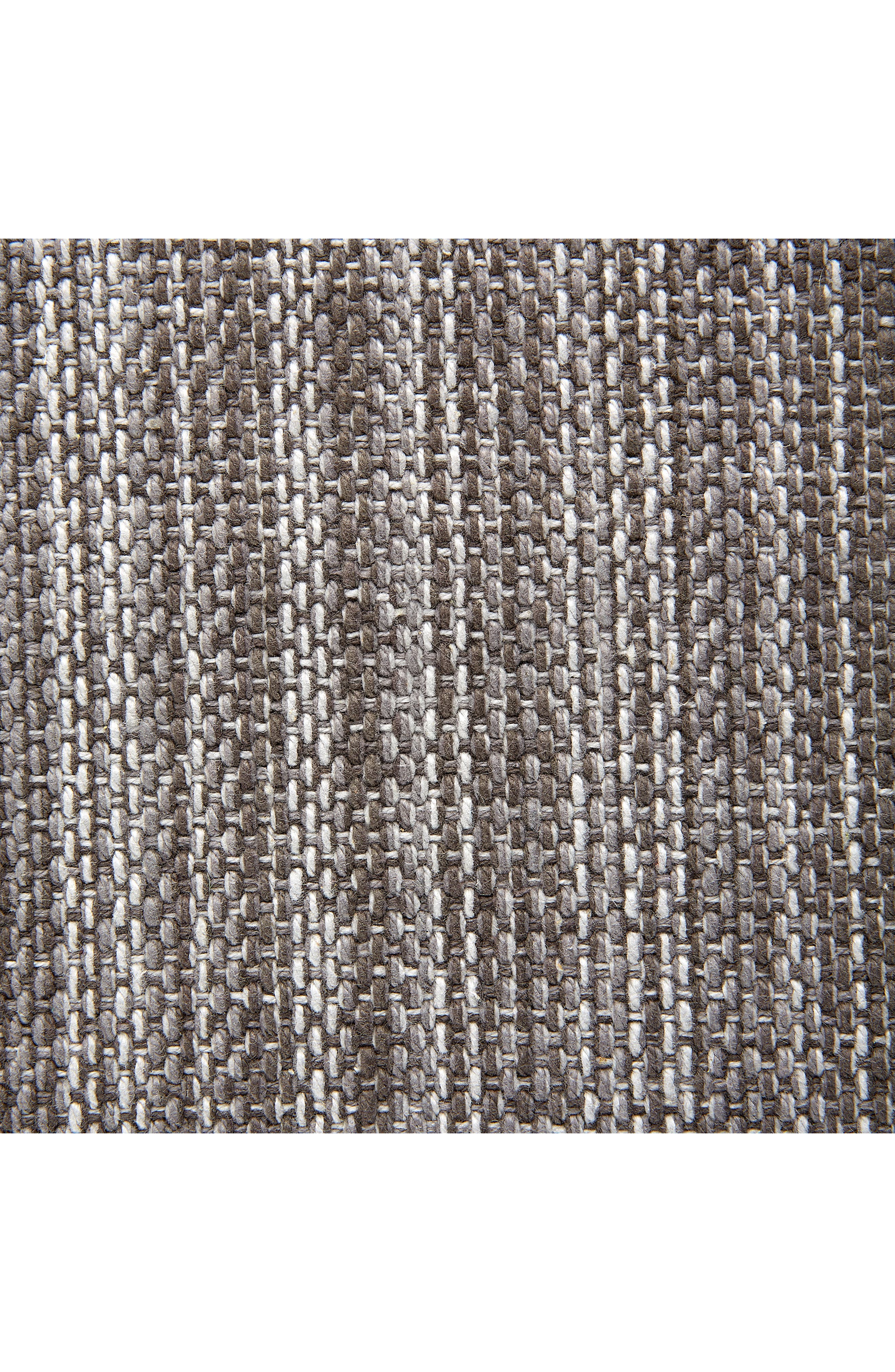Design Imports Variegated Fringe Set of 6 Placemats