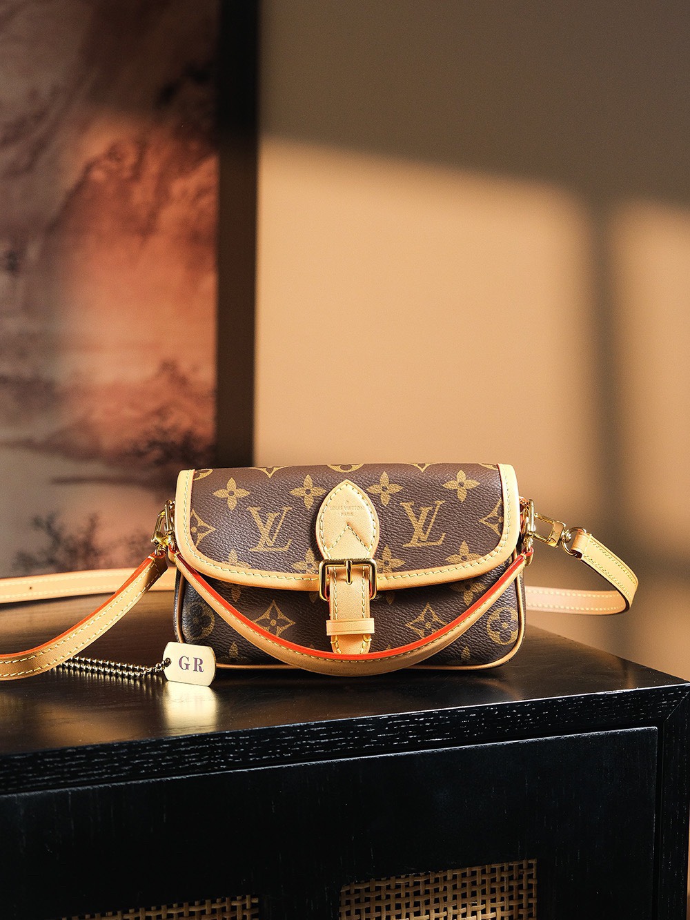 LOUIS VUITTON NANO DIANE M83298 (19*10*6cm)