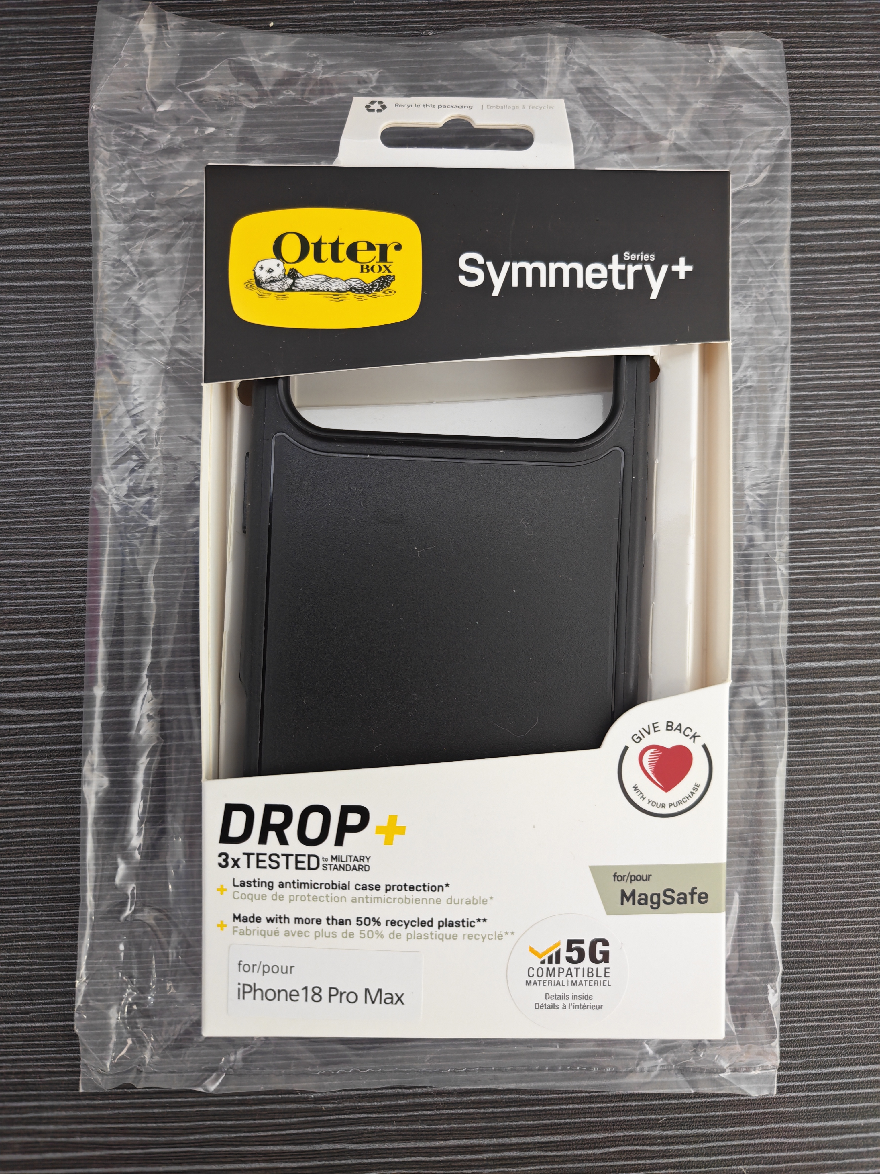 iPhone 18 Pro Max / 18Pro Max Black Magsafe otterbox Symmetry Case (0923) - GreshamTech