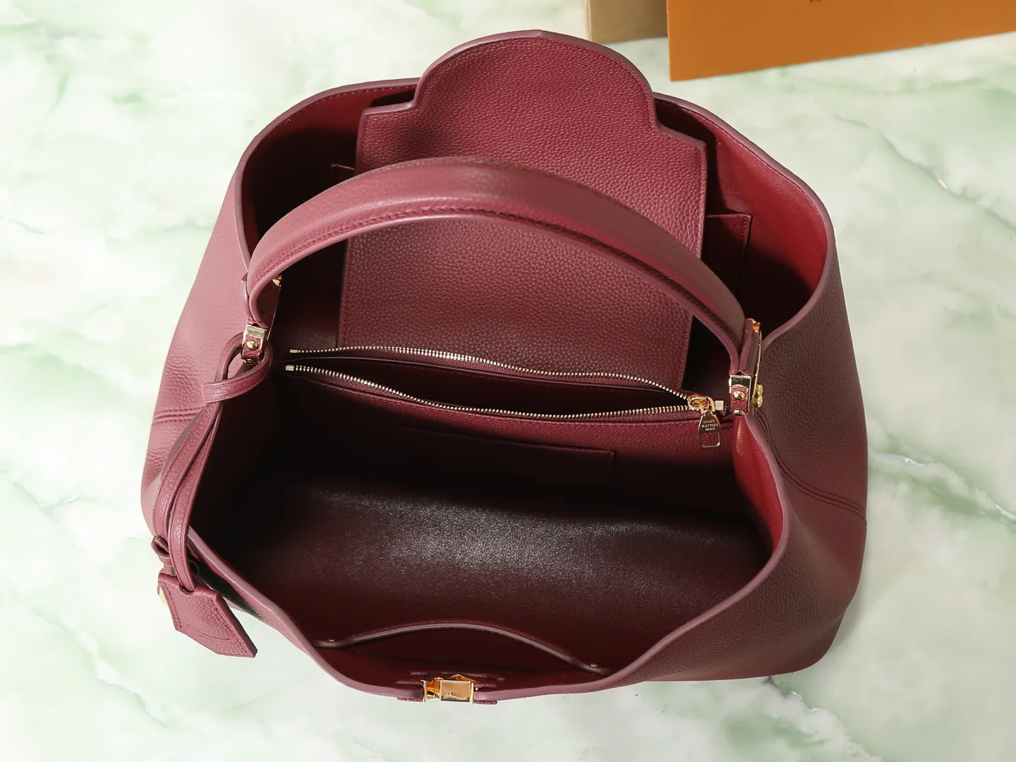 Louis Vuitton Burgundy Capucines Calfskin Top Handle Bag product photo from LabelPicks