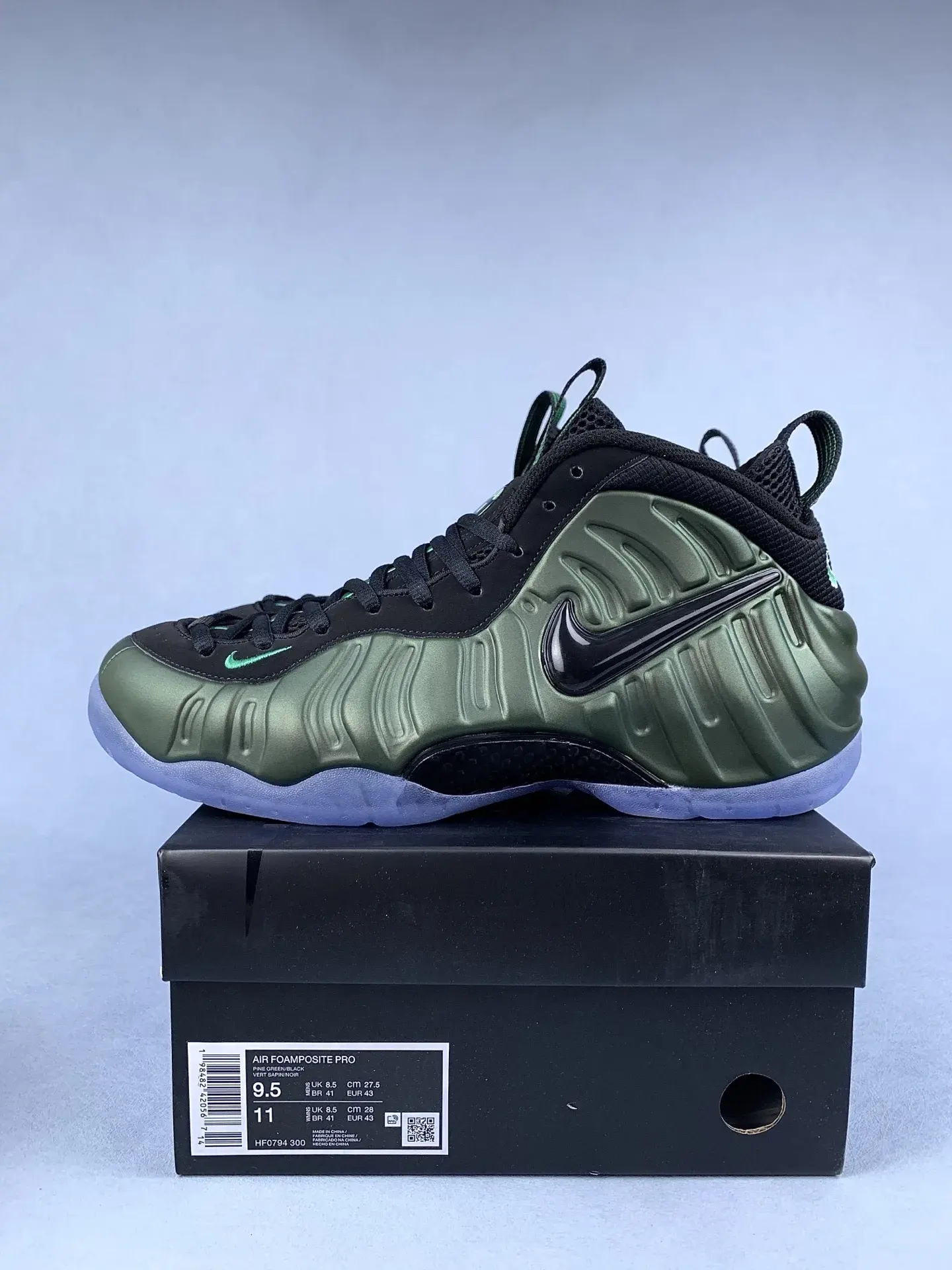 Nike Air Foamposite Pro 'Pine Green' Shoes product photo from LabelPicks