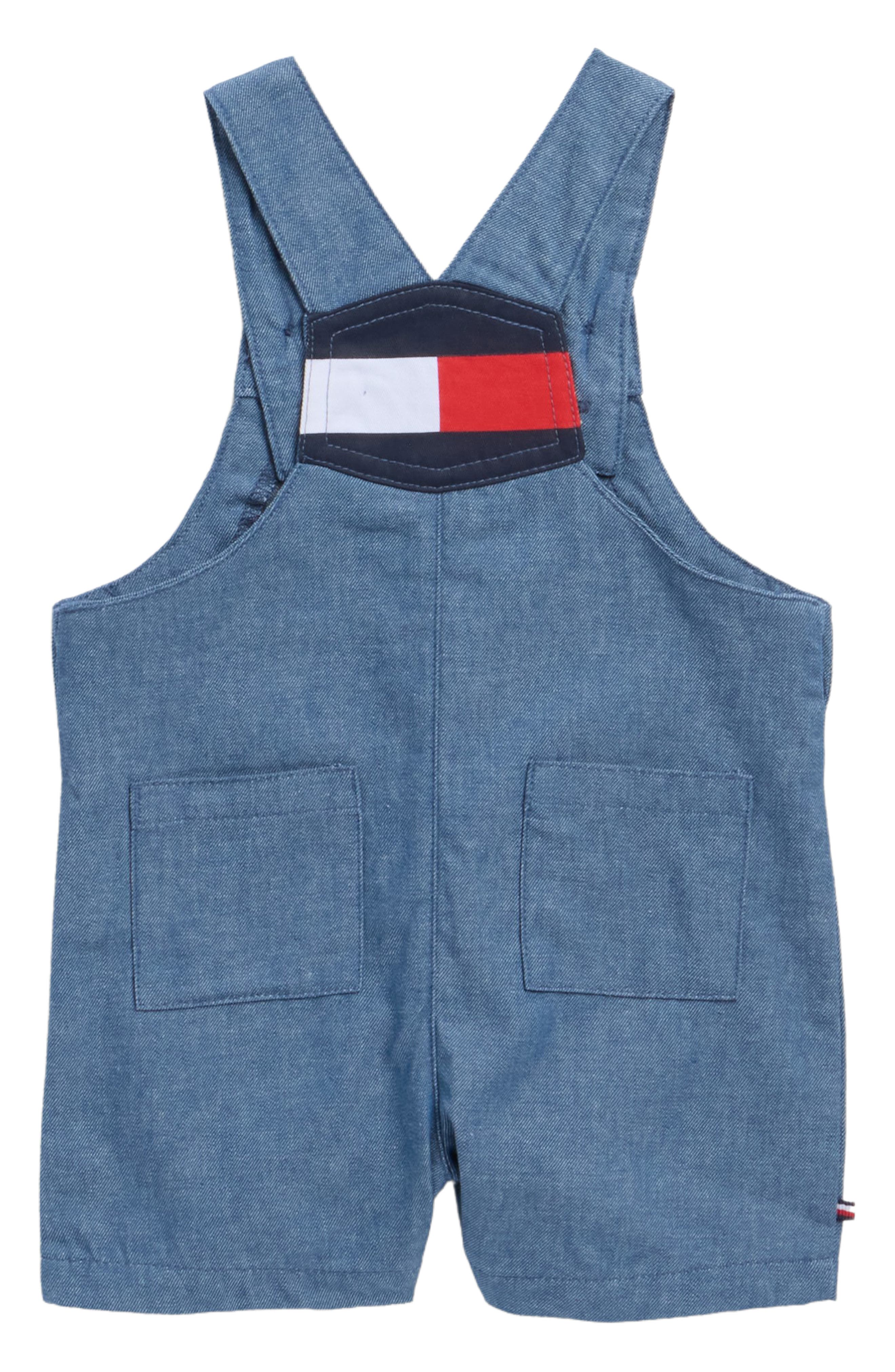Tommy Hilfiger T-Shirt & Overalls Set