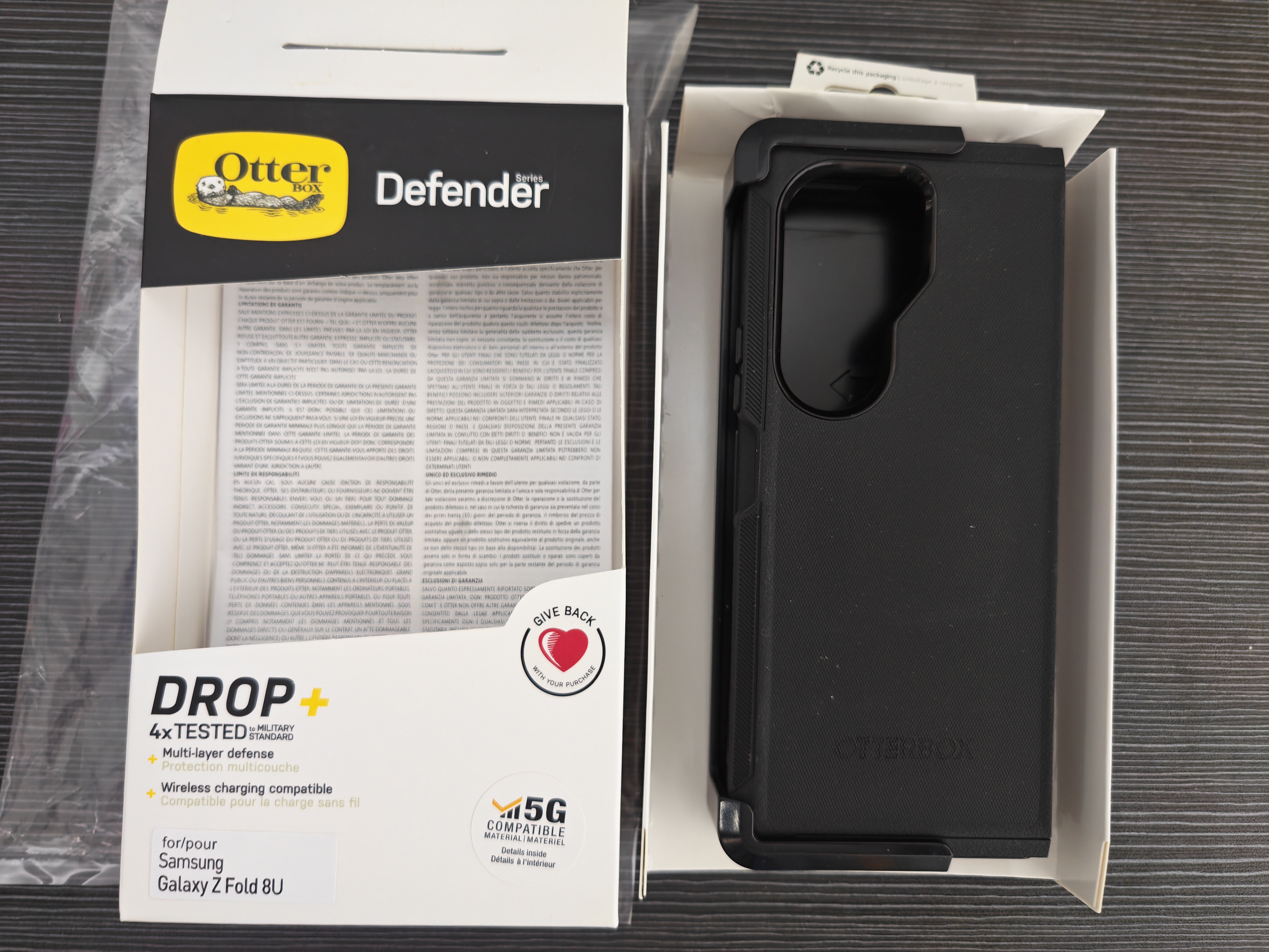 Samsung Z Fold 8 Ultra / Fold 7 / Fold8 Ultra / Fold7 5G otterbox Defender Case Red  (927) - GreshamTech