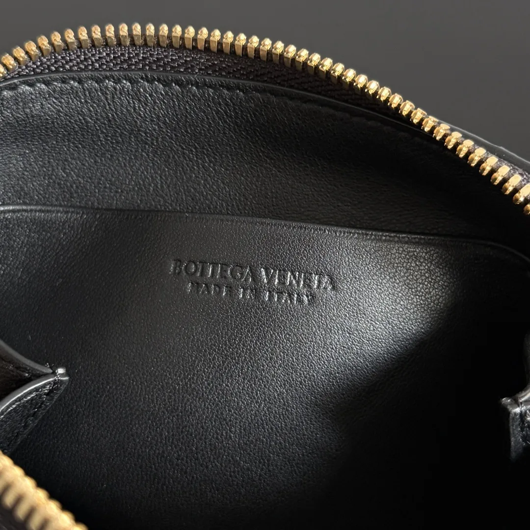 Bottega Veneta Pink Intrecciato Woven Leather Top Handle Bag product photo from LabelPicks
