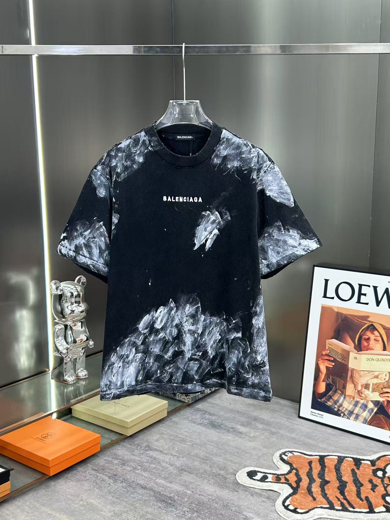 0519 Oak Leaf Crest Cotton T-shirt
