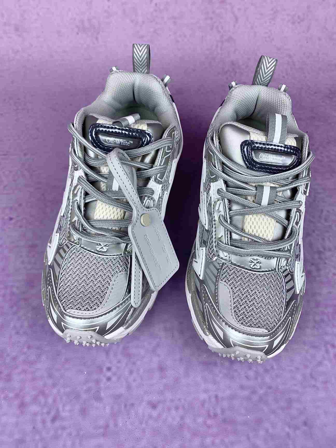 Be Right Back Sneakers