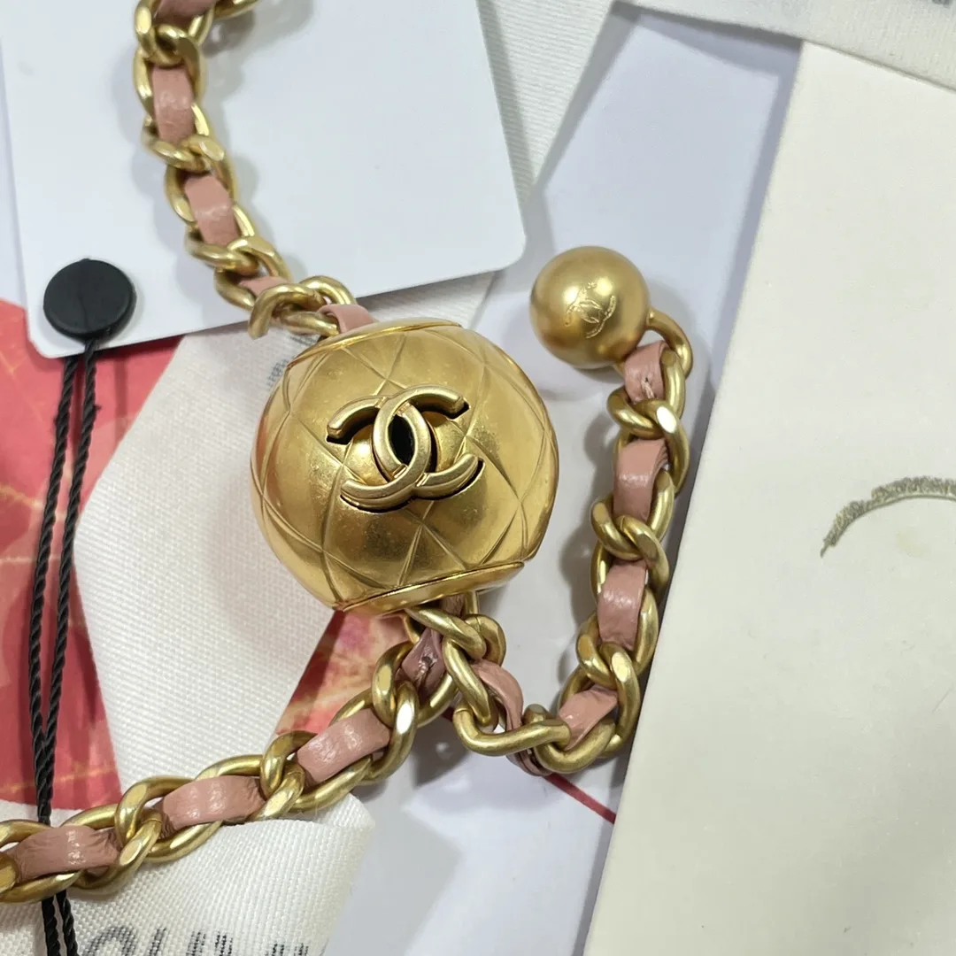 Chanel Pink Shoulder Bag product photo from LabelPicks
