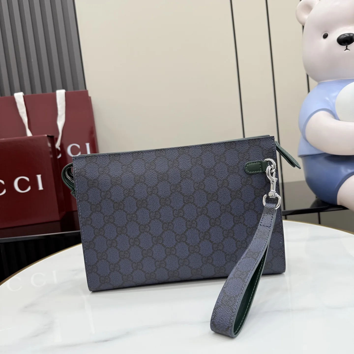 Gucci Green Clutch product photo from LabelPicks