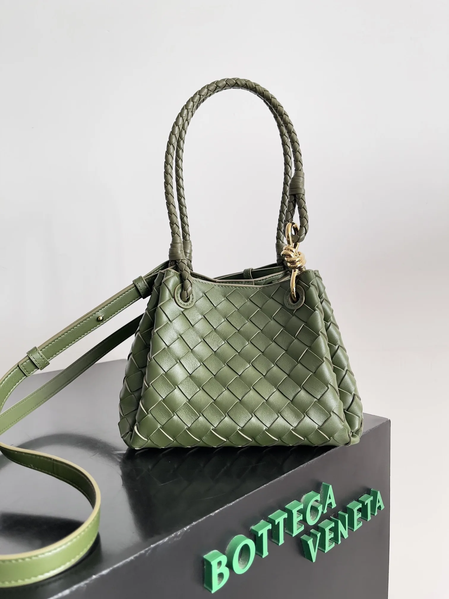 Bottega Veneta Pink Andiamo Top Handle Bag product photo from LabelPicks