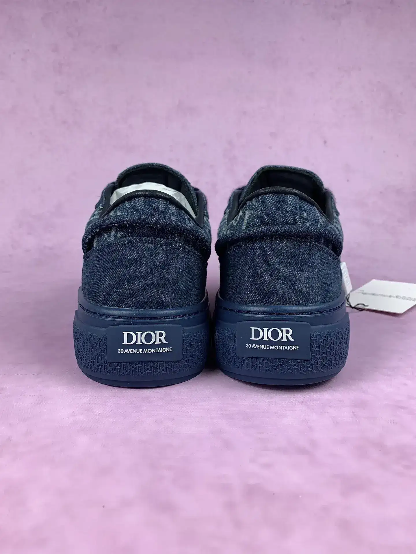 B33 Sneaker product photo from LabelPicks