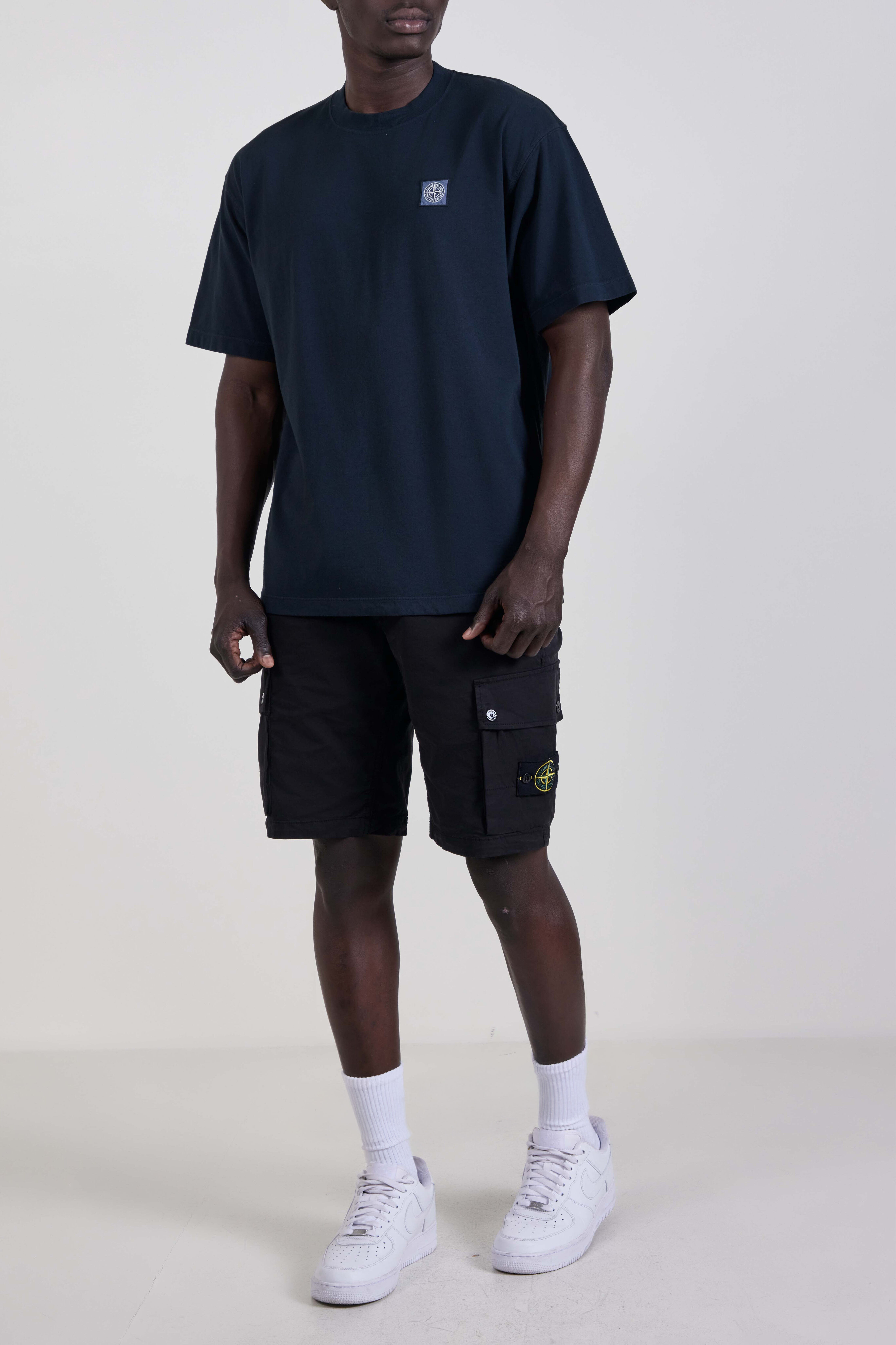 STONE ISLAND חולצת טי בגזרה ישרה